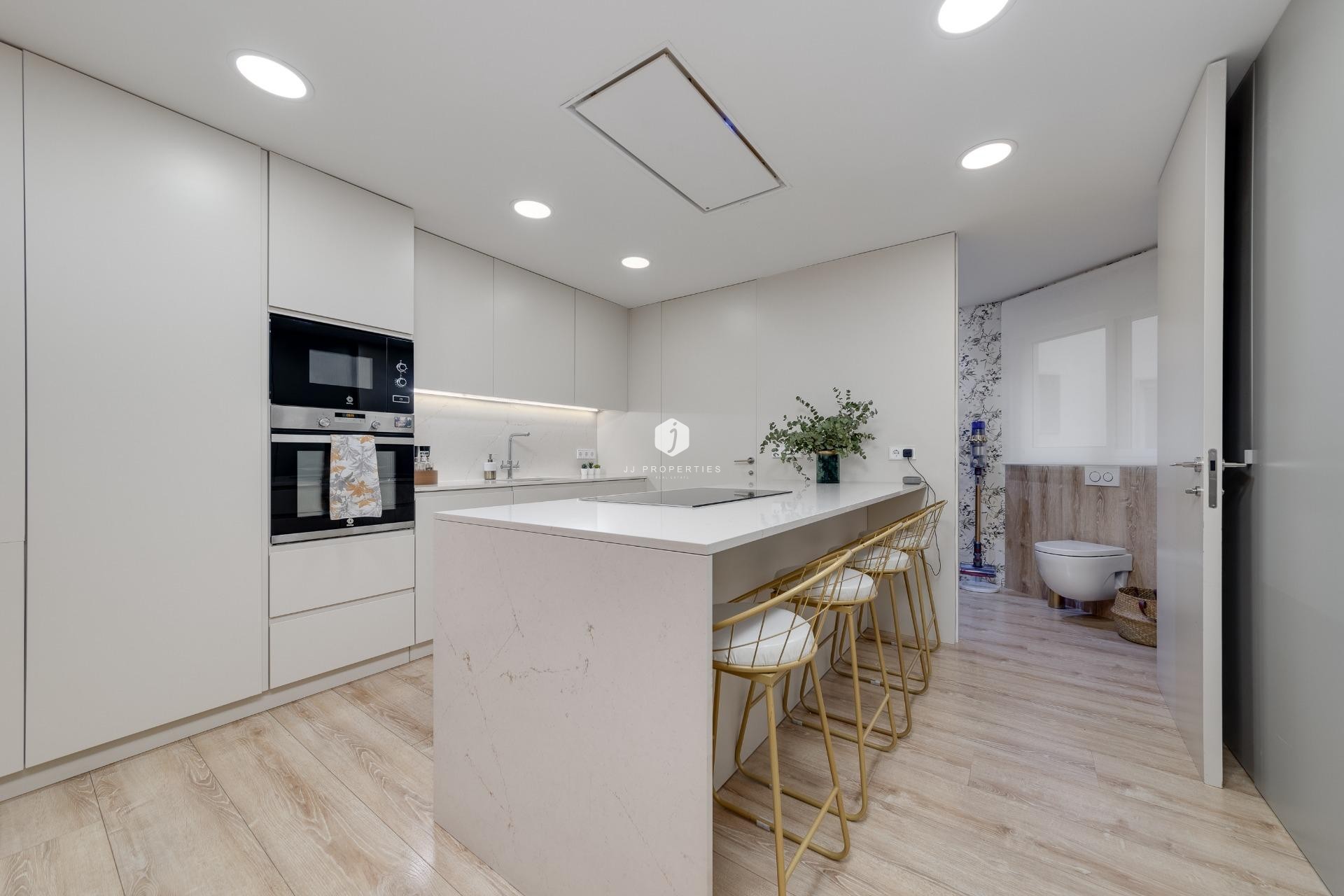 Resale - Apartment / flat -
Torrevieja - Playa del Cura