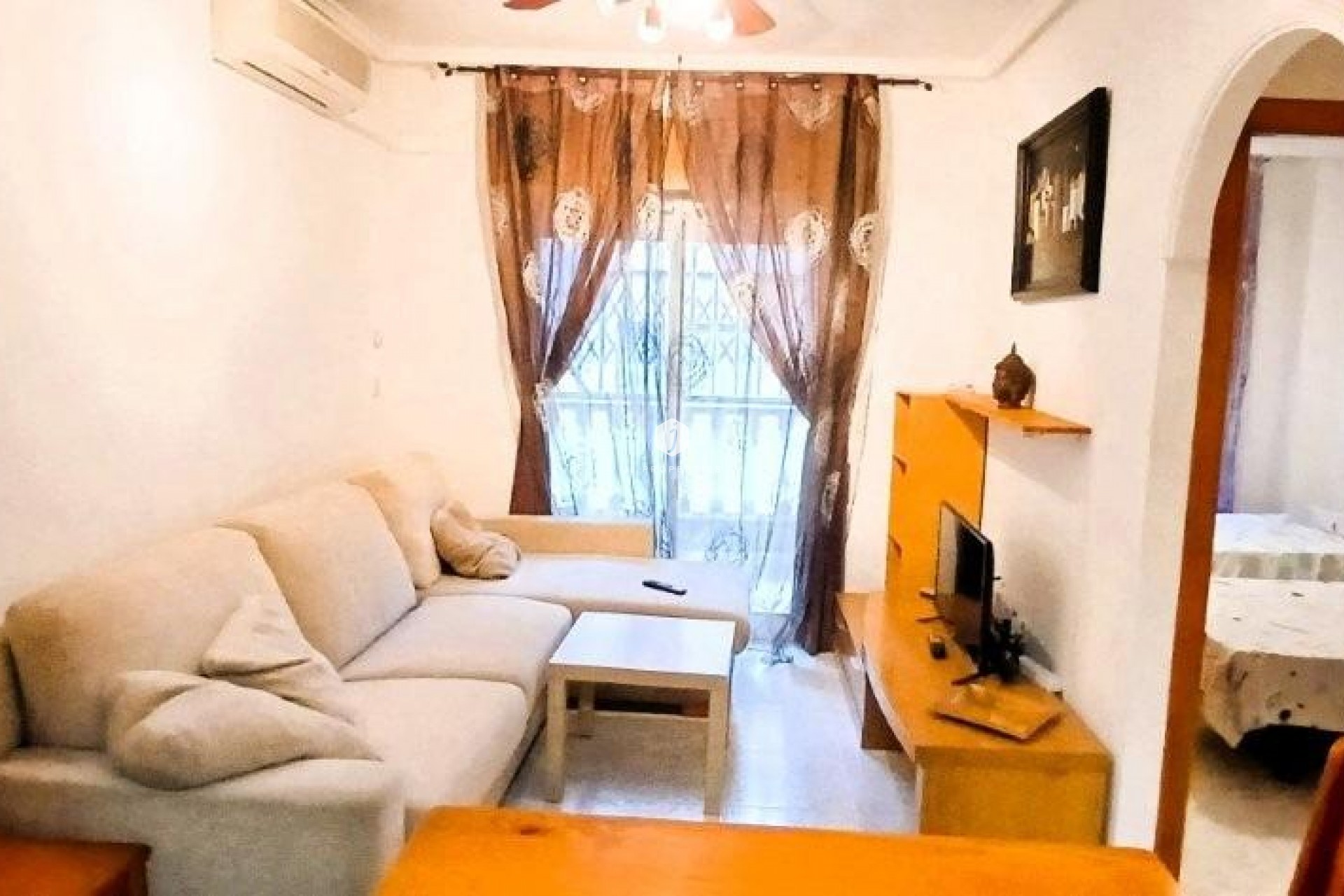 Resale - Apartment / flat -
Torrevieja - Playa del Cura