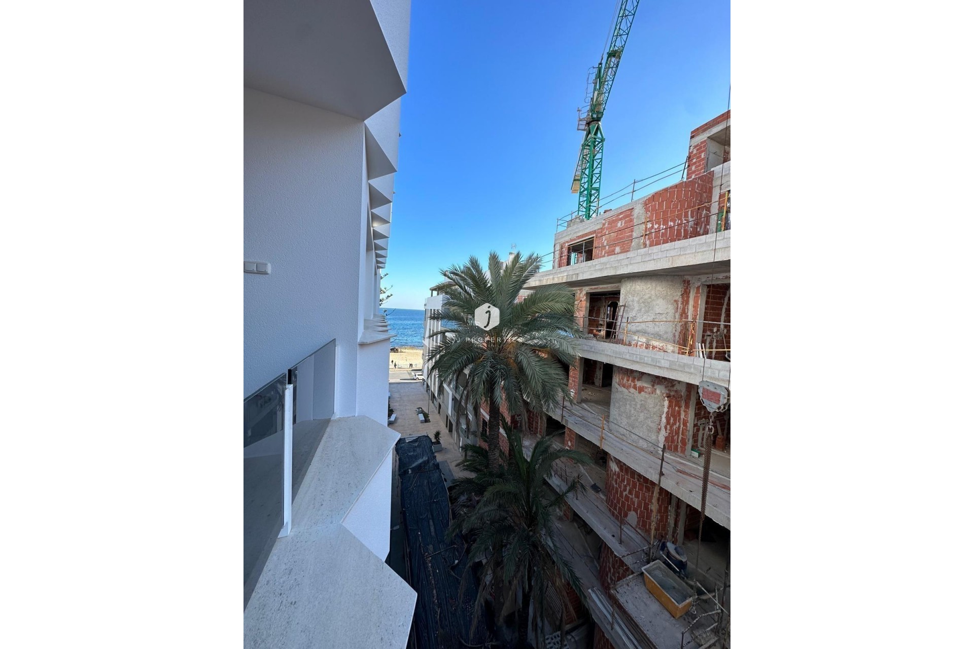 Resale - Apartment / flat -
Torrevieja - Playa del Cura