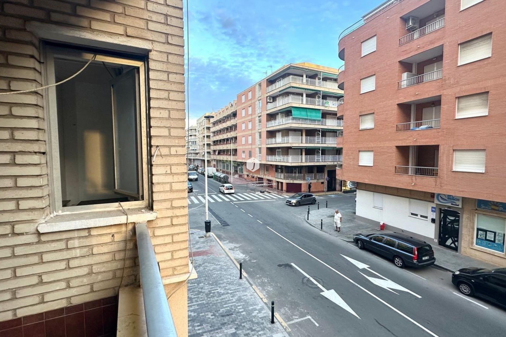 Resale - Apartment / flat -
Torrevieja - Playa del Cura
