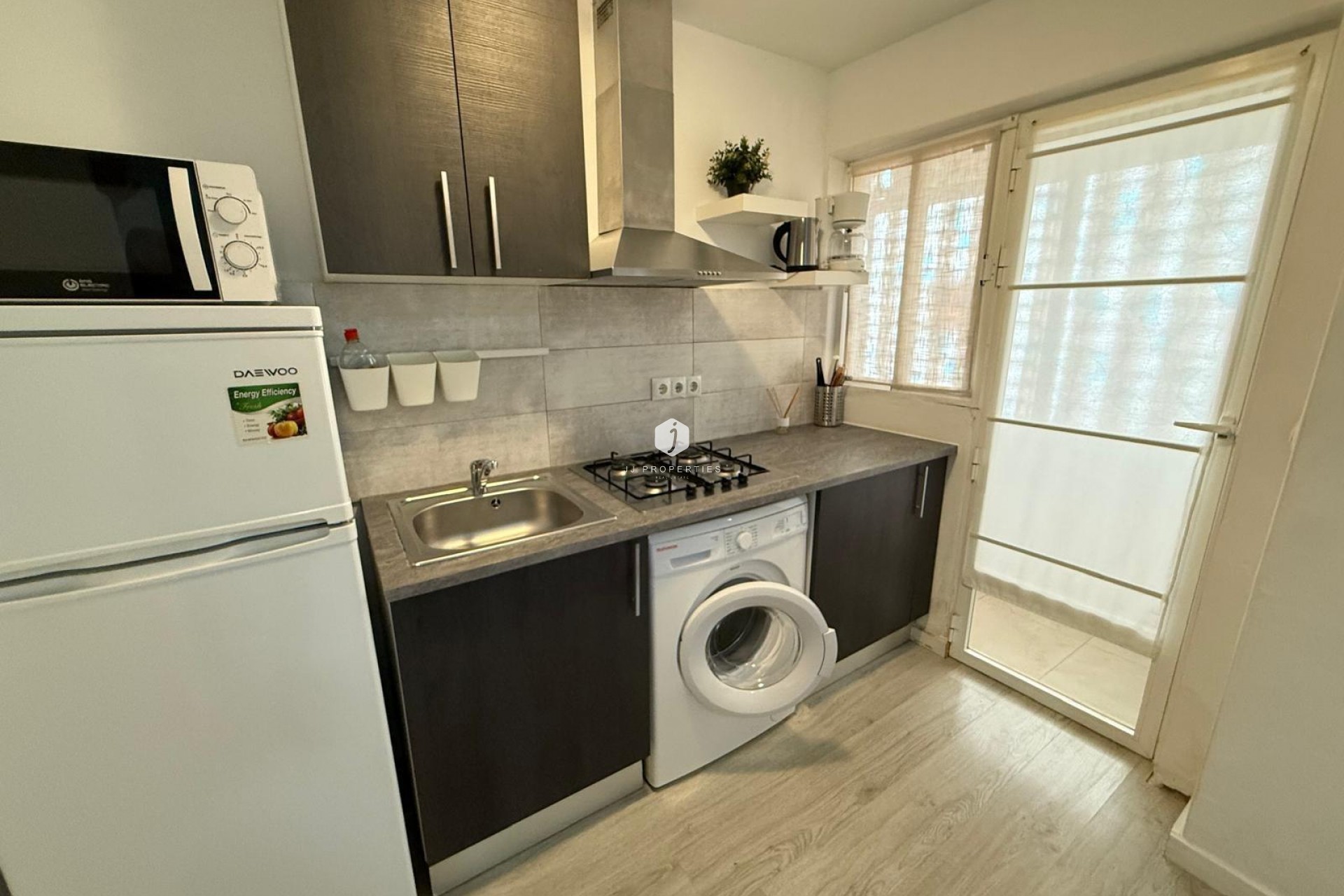 Resale - Apartment / flat -
Torrevieja - Playa del Cura