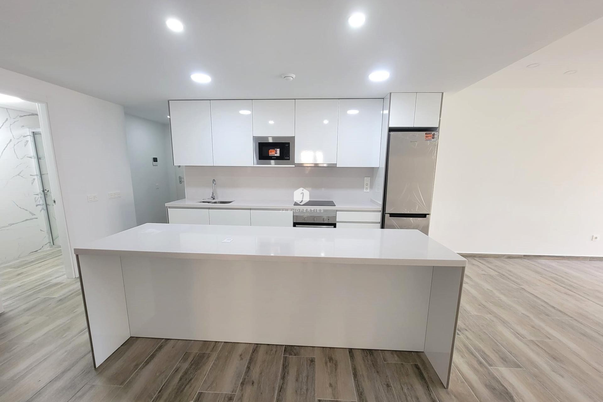 Resale - Apartment / flat -
Torrevieja - Playa del Cura