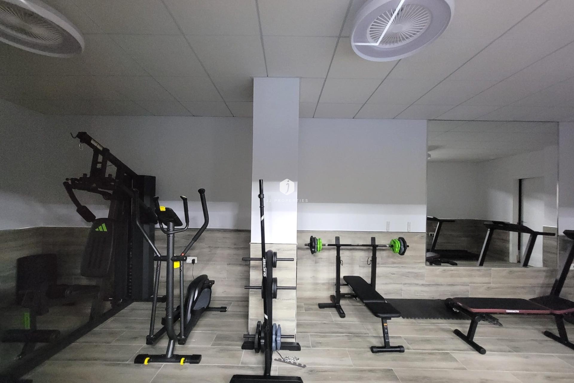 Resale - Apartment / flat -
Torrevieja - Playa del Cura