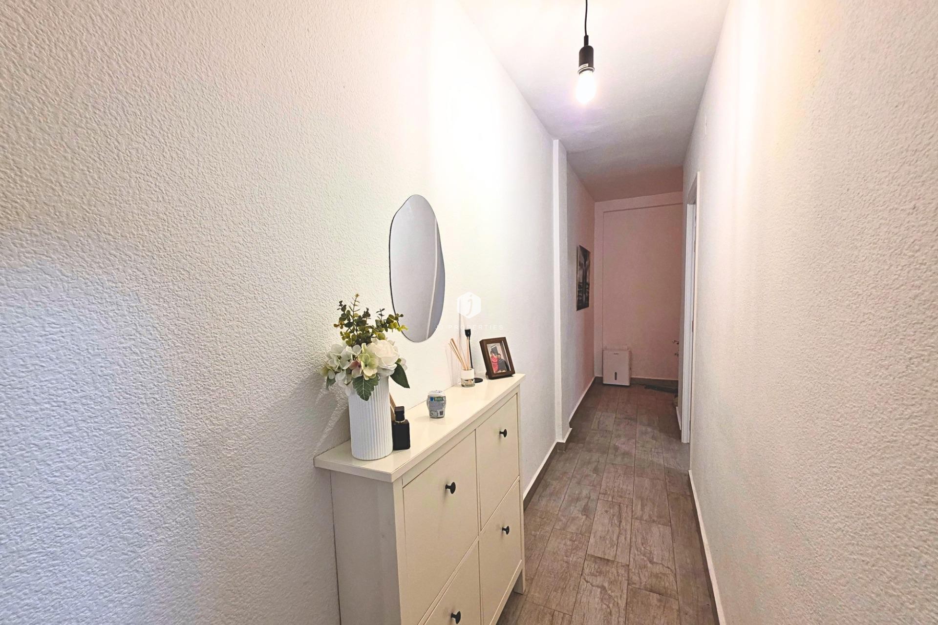 Resale - Apartment / flat -
Torrevieja - Playa del Cura