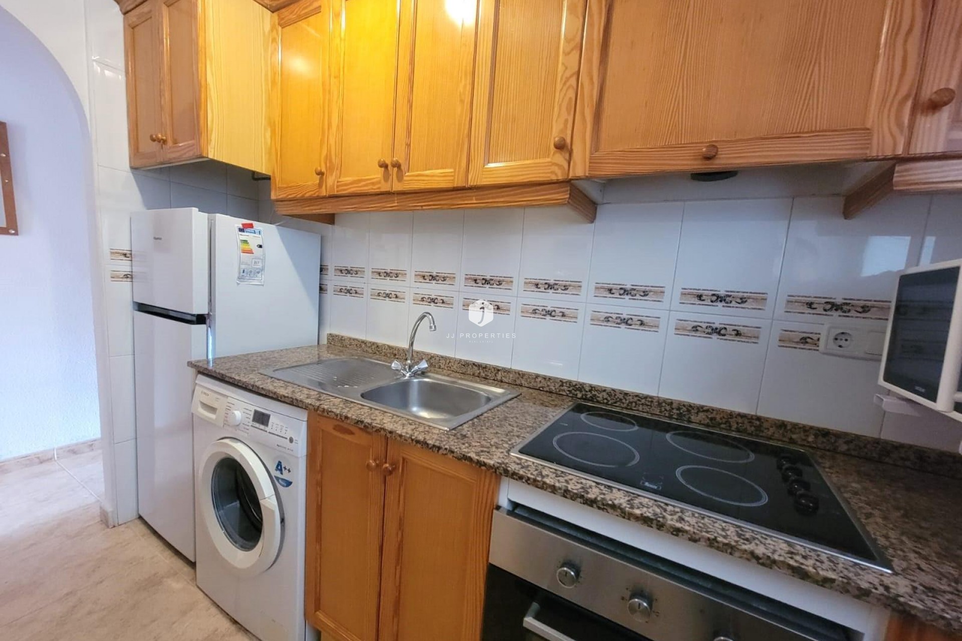 Resale - Apartment / flat -
Torrevieja - Playa del Cura