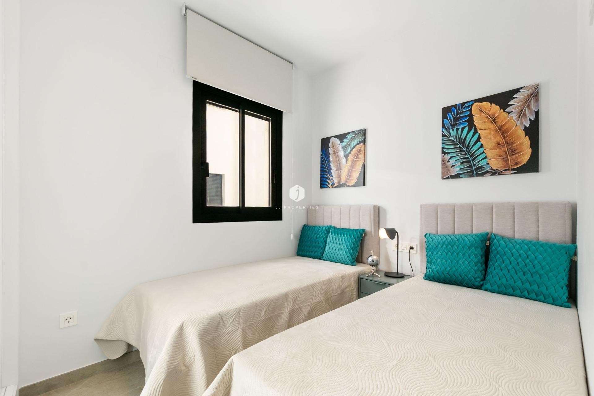 Resale - Apartment / flat -
Torrevieja - Playa del Cura