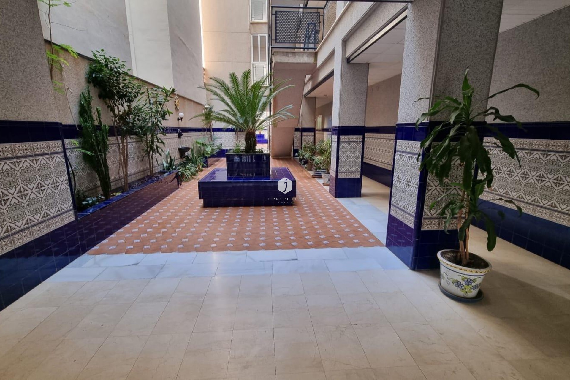 Resale - Apartment / flat -
Torrevieja - Playa del Cura