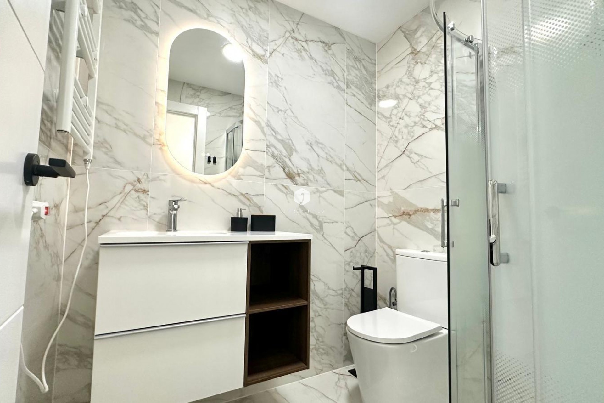 Resale - Apartment / flat -
Torrevieja - Playa del Cura