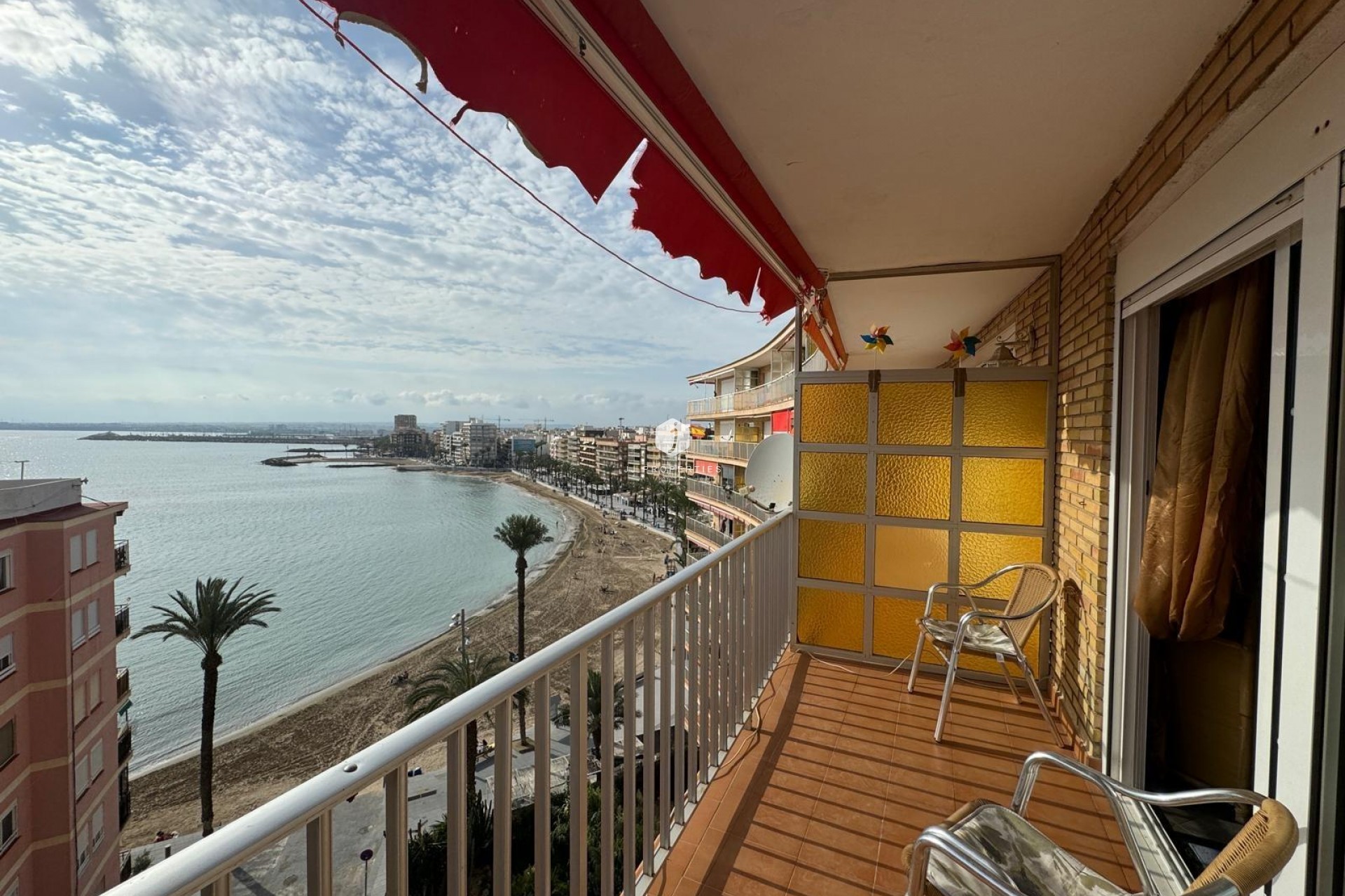 Resale - Apartment / flat -
Torrevieja - Playa del Cura