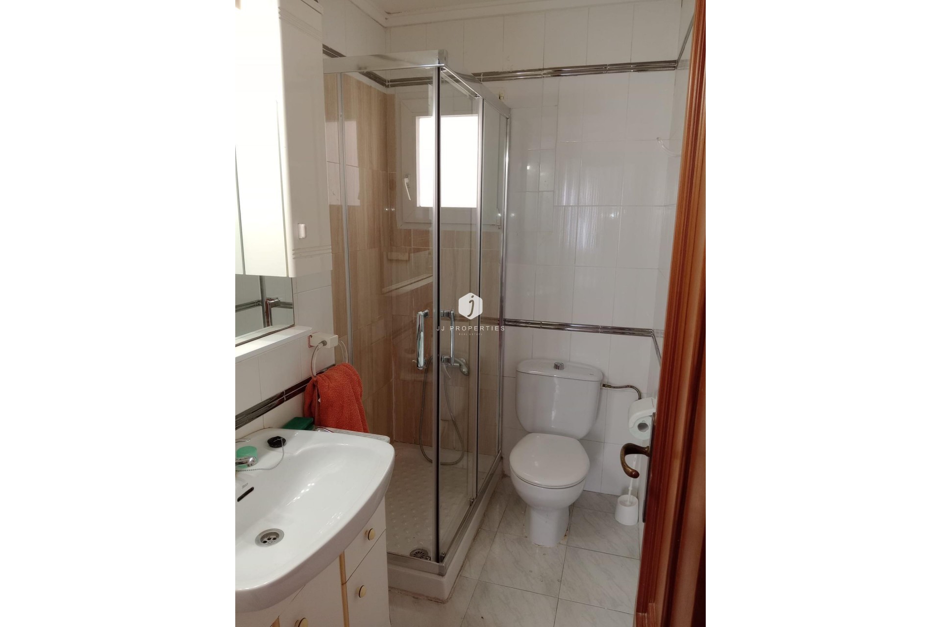 Resale - Apartment / flat -
Torrevieja - Playa del Cura