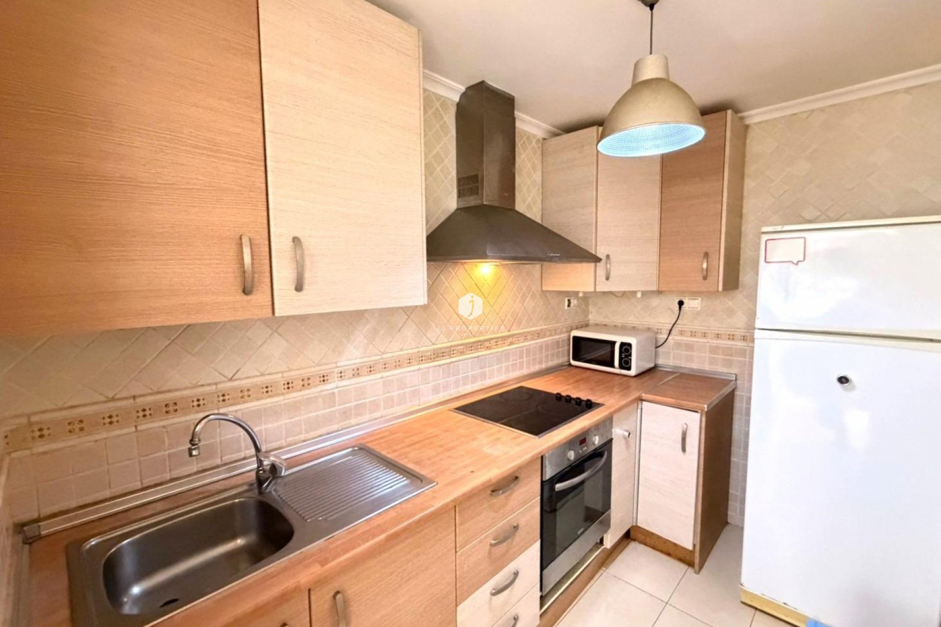 Resale - Apartment / flat -
Torrevieja - Playa del Cura