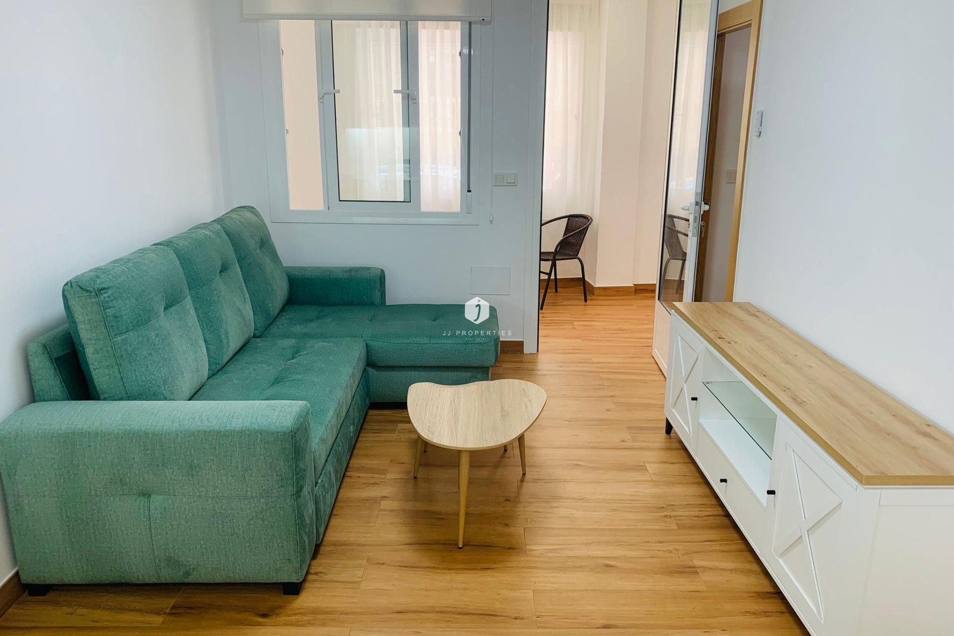 Resale - Apartment / flat -
Torrevieja - Playa del Cura