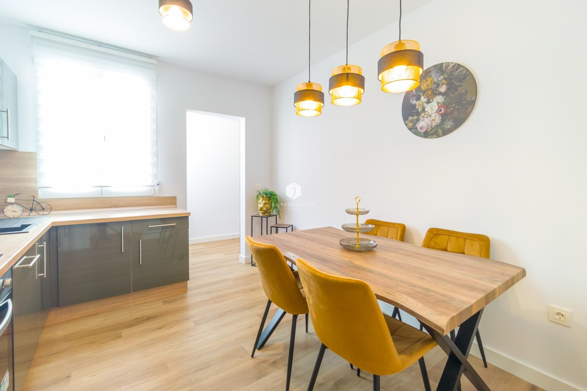 Resale - Apartment / flat -
Torrevieja - Playa del Cura