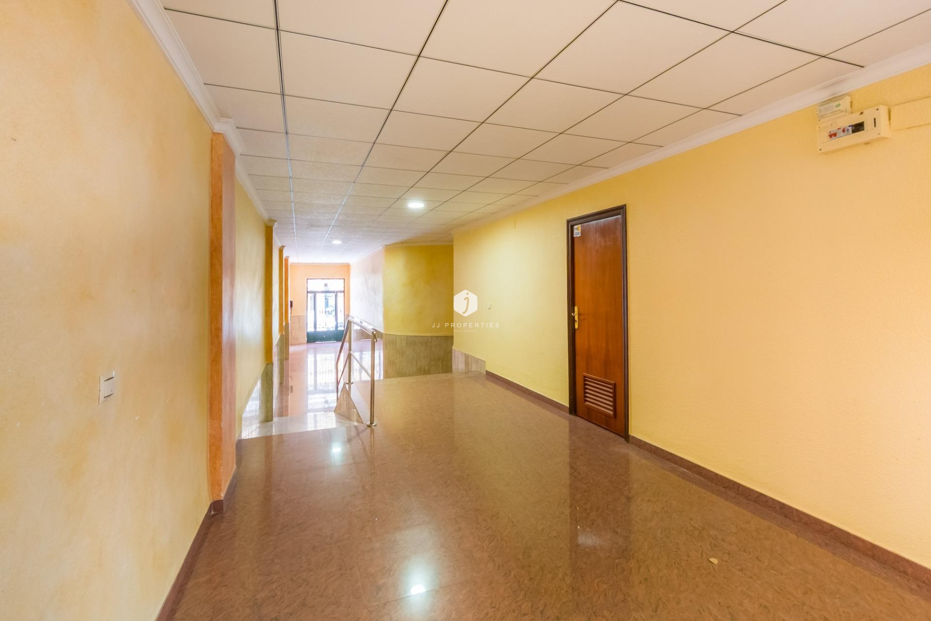 Resale - Apartment / flat -
Torrevieja - Playa del Cura