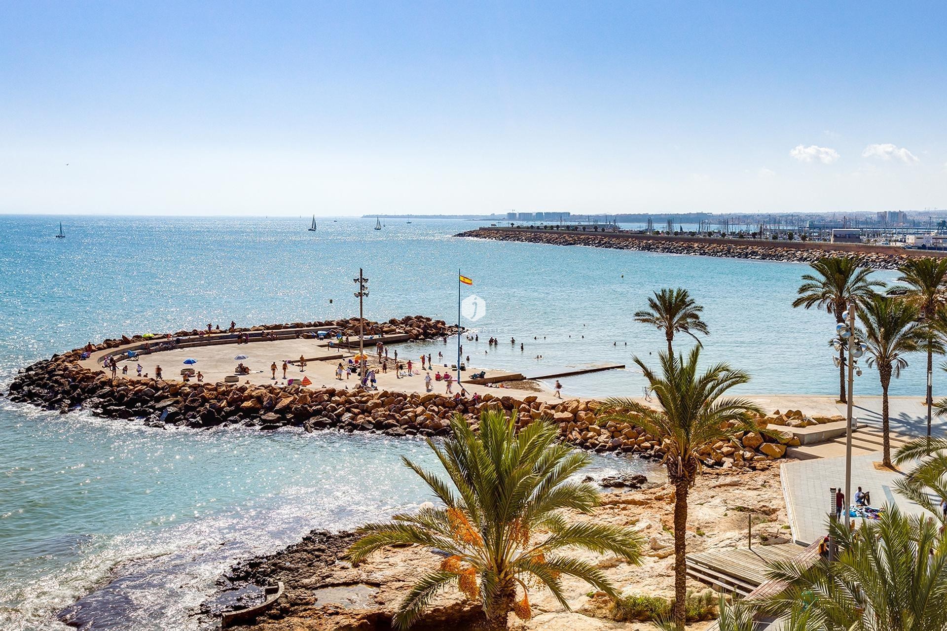 Resale - Apartment / flat -
Torrevieja - Playa del Cura