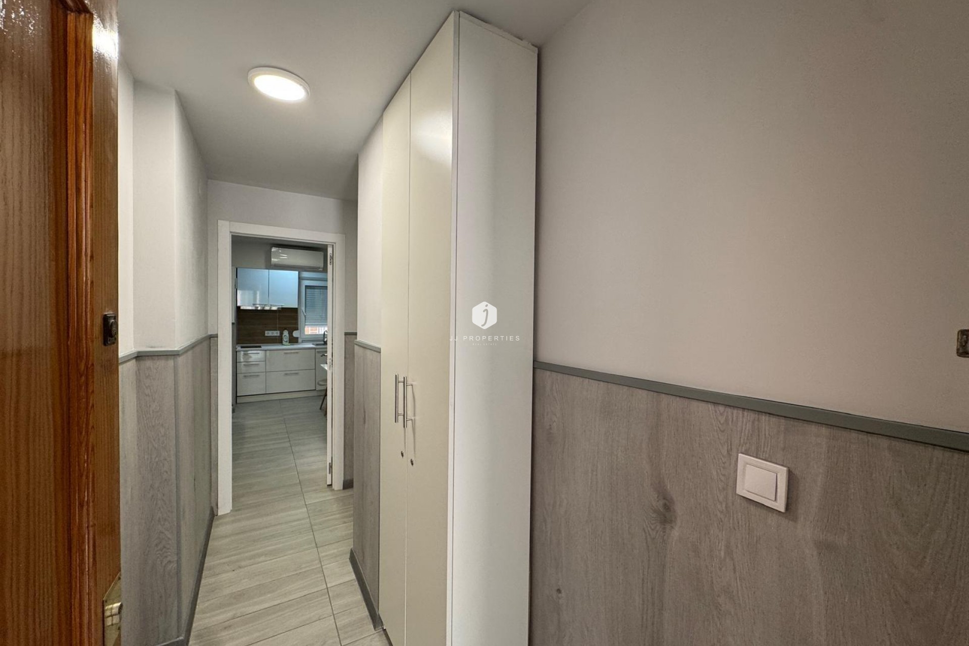 Resale - Apartment / flat -
Torrevieja - Playa del Cura