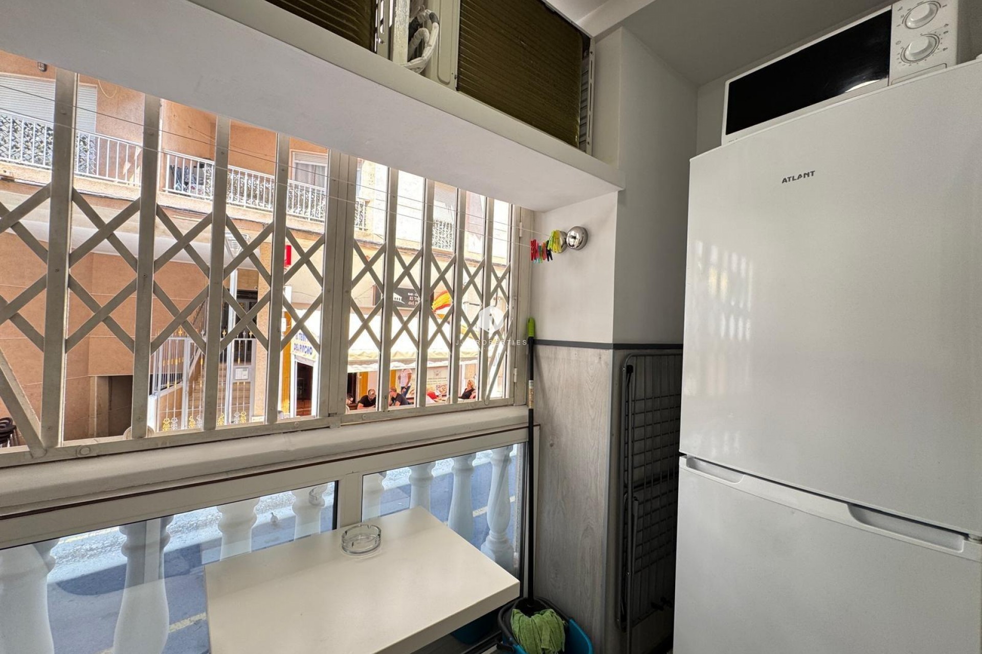 Resale - Apartment / flat -
Torrevieja - Playa del Cura