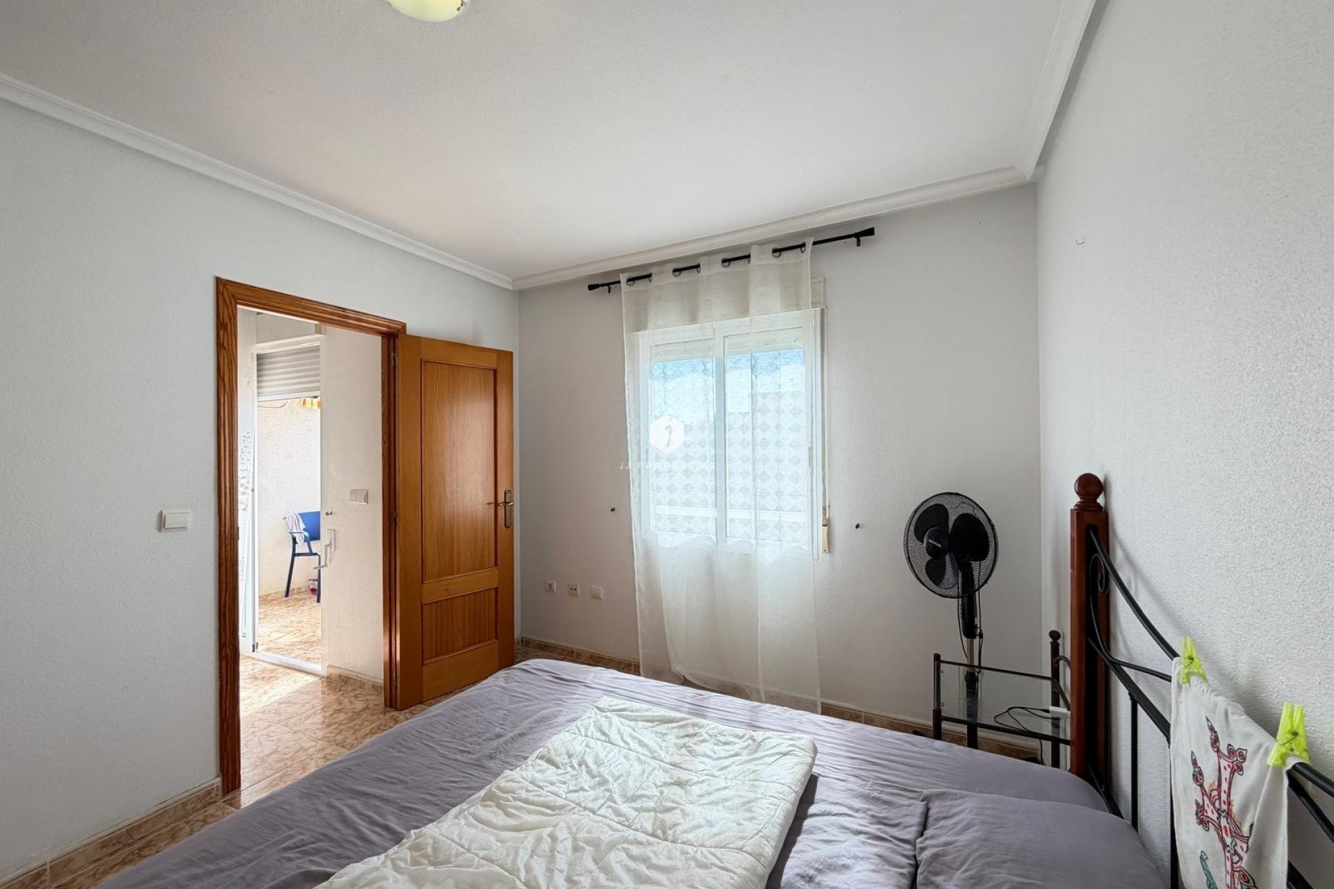 Resale - Apartment / flat -
Torrevieja - Playa del Cura
