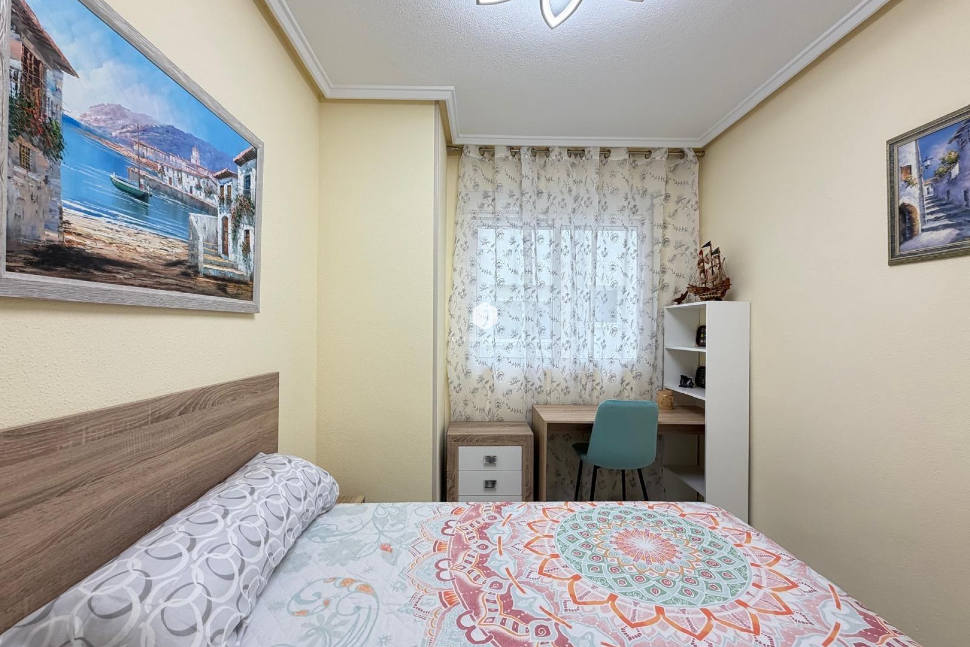 Resale - Apartment / flat -
Torrevieja - Playa del Cura