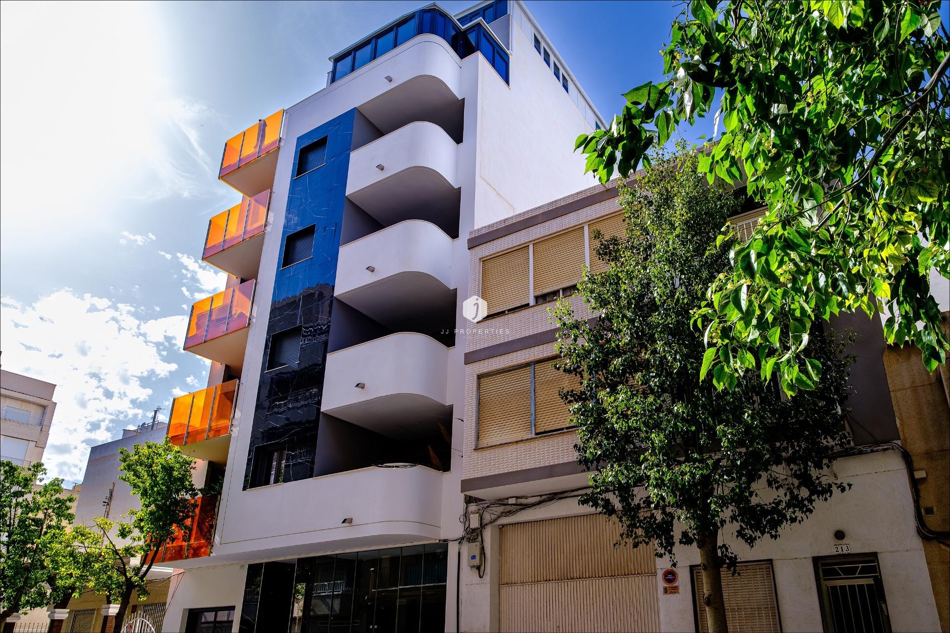 Resale - Apartment / flat -
Torrevieja - Playa del Cura