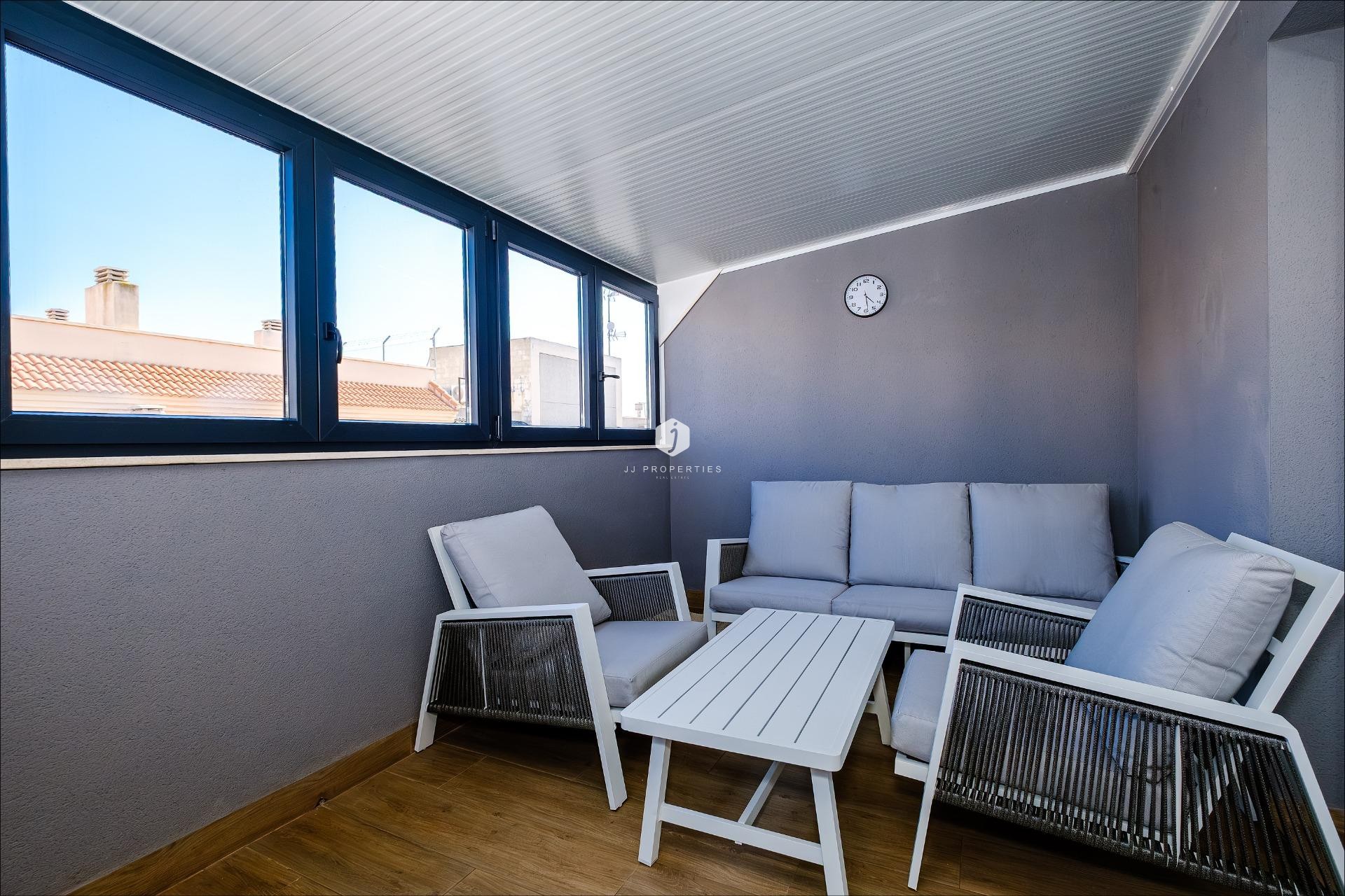 Resale - Apartment / flat -
Torrevieja - Playa del Cura