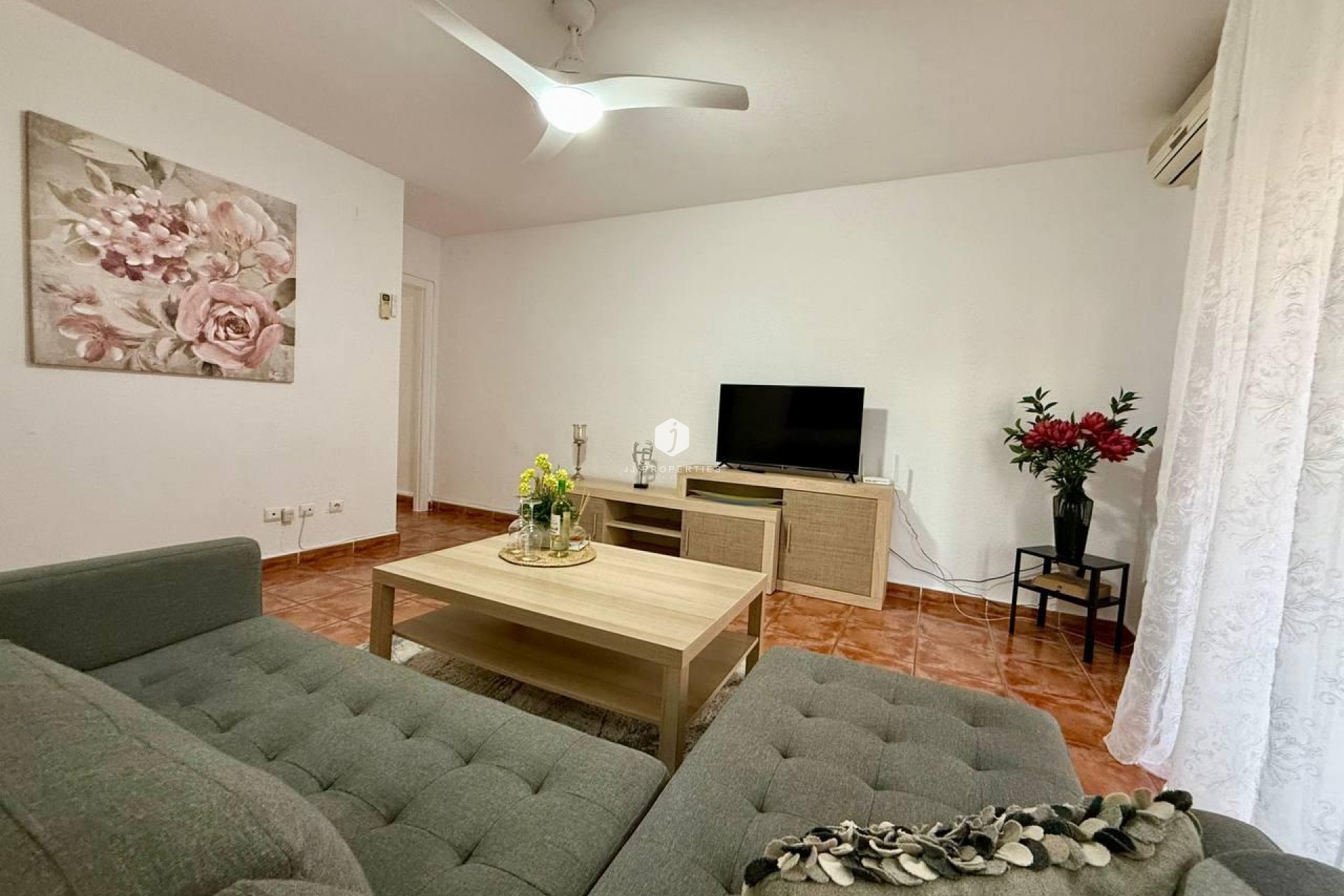 Resale - Apartment / flat -
Torrevieja - Playa del Cura