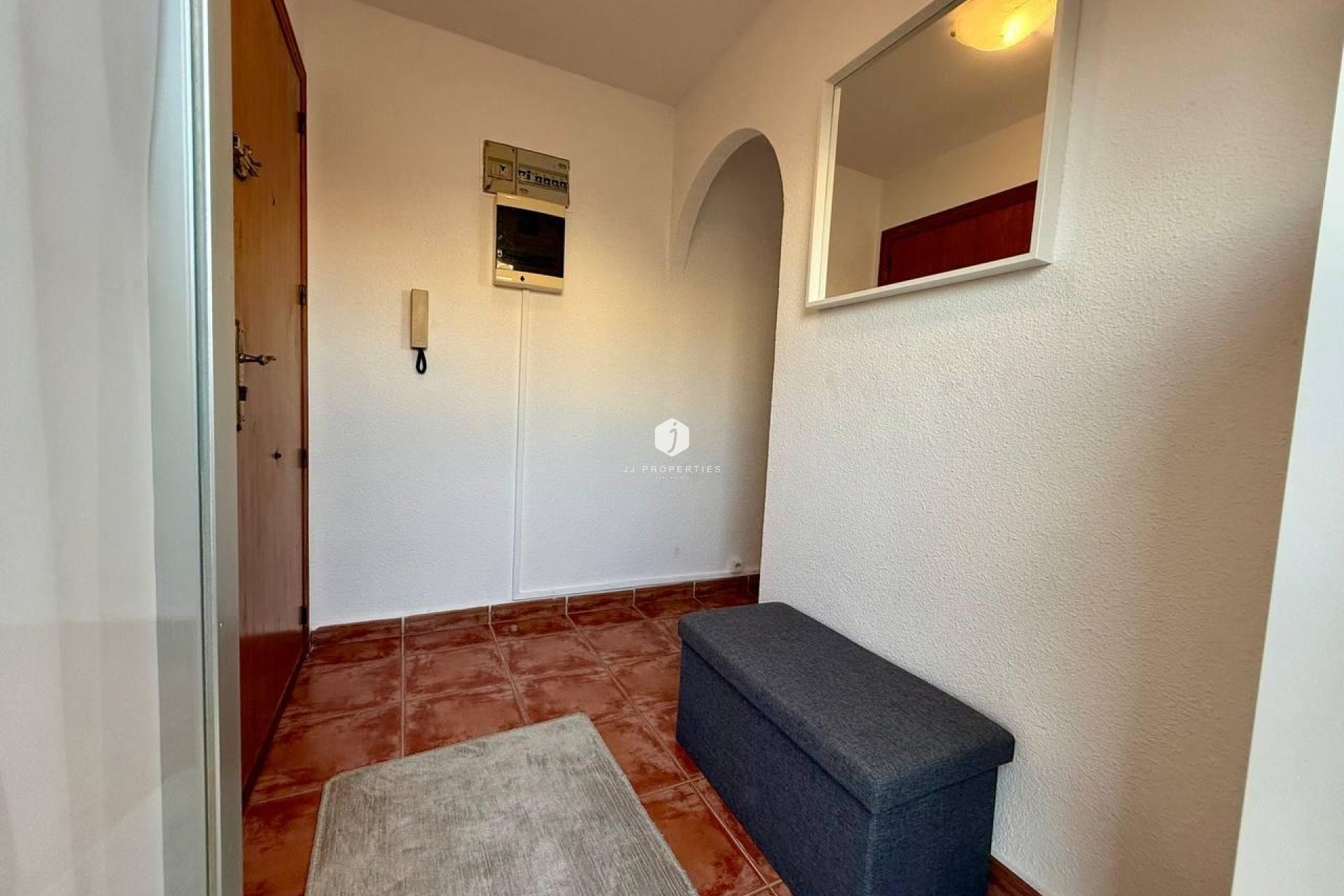 Resale - Apartment / flat -
Torrevieja - Playa del Cura