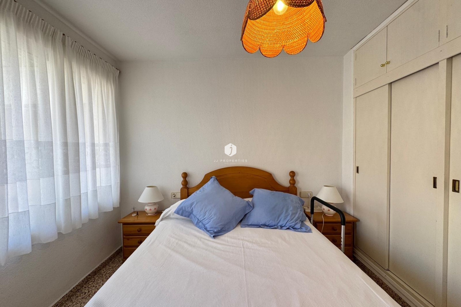 Resale - Apartment / flat -
Torrevieja - Playa del Cura