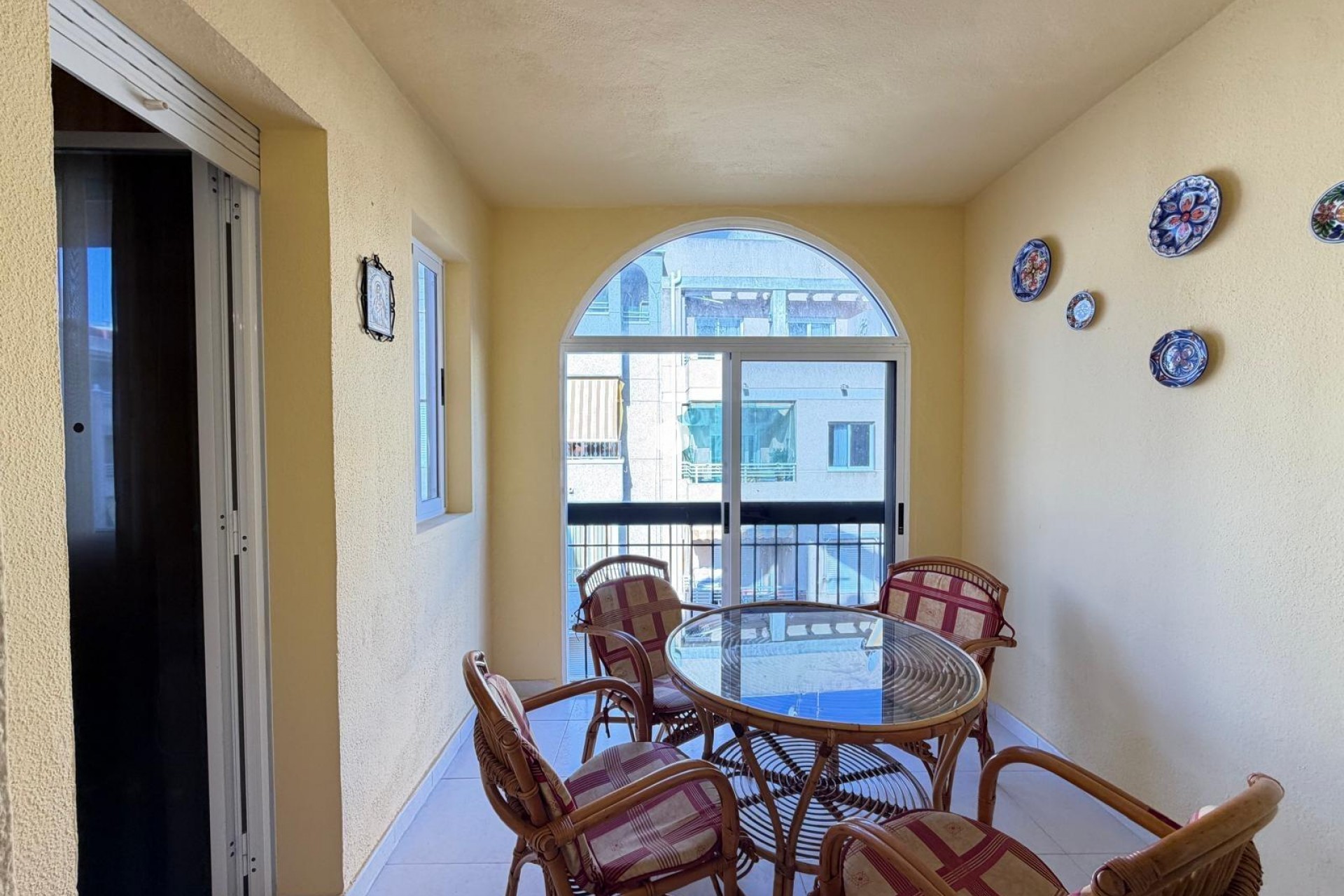 Resale - Apartment / flat -
Torrevieja - Playa del Cura