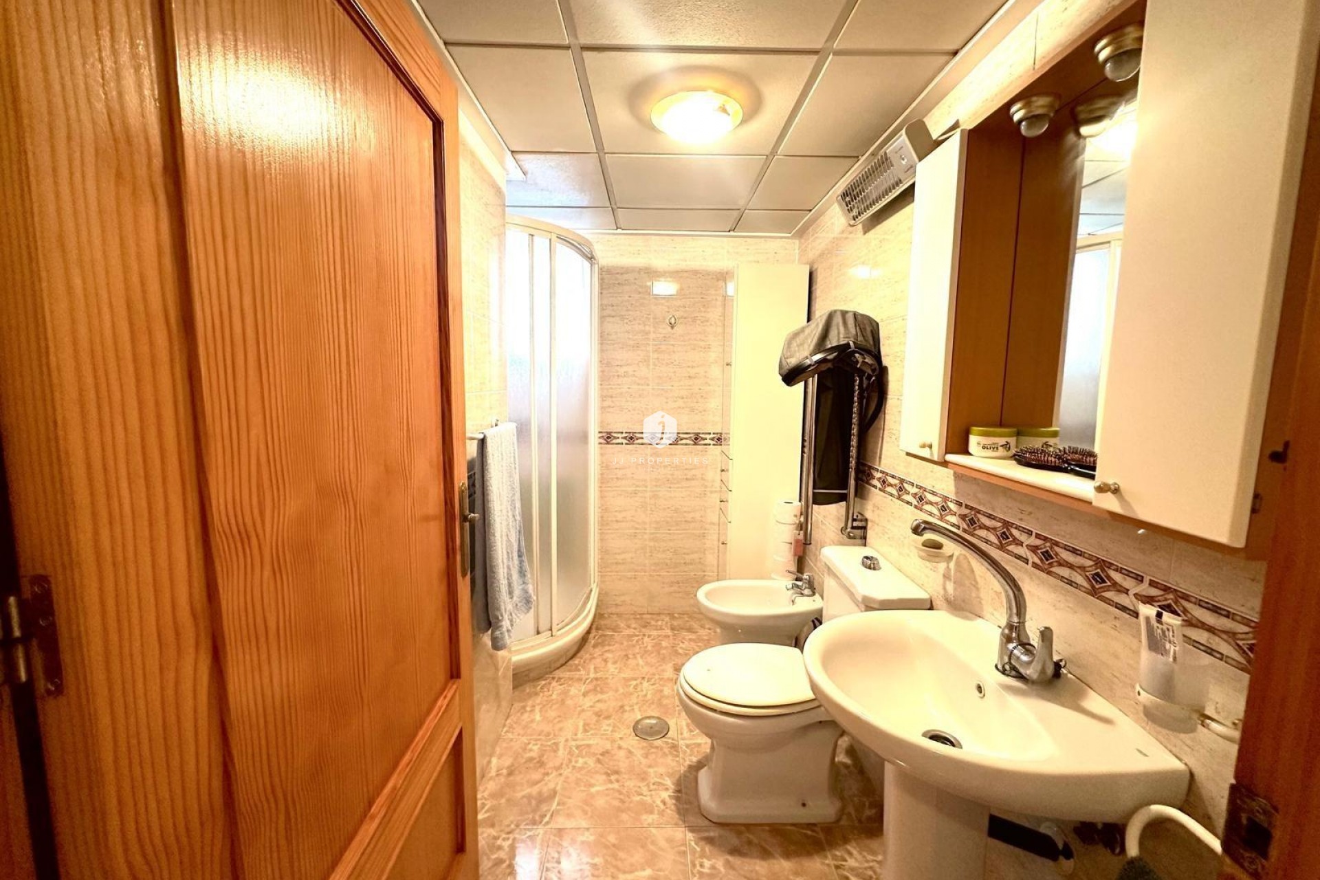 Resale - Apartment / flat -
Torrevieja - Playa del Cura