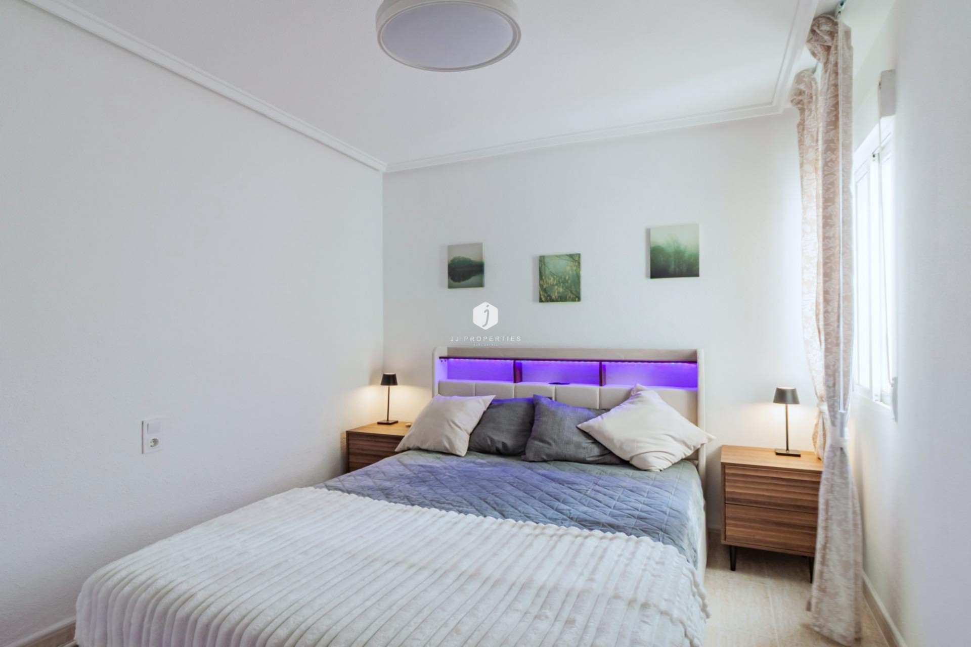 Resale - Apartment / flat -
Torrevieja - Playa del Cura
