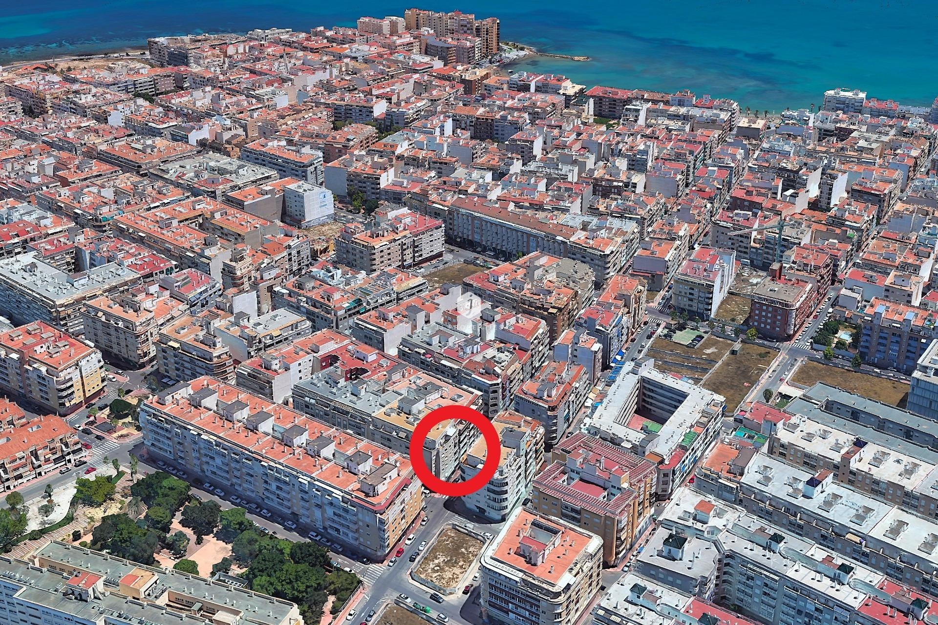 Resale - Apartment / flat -
Torrevieja - Playa del Cura