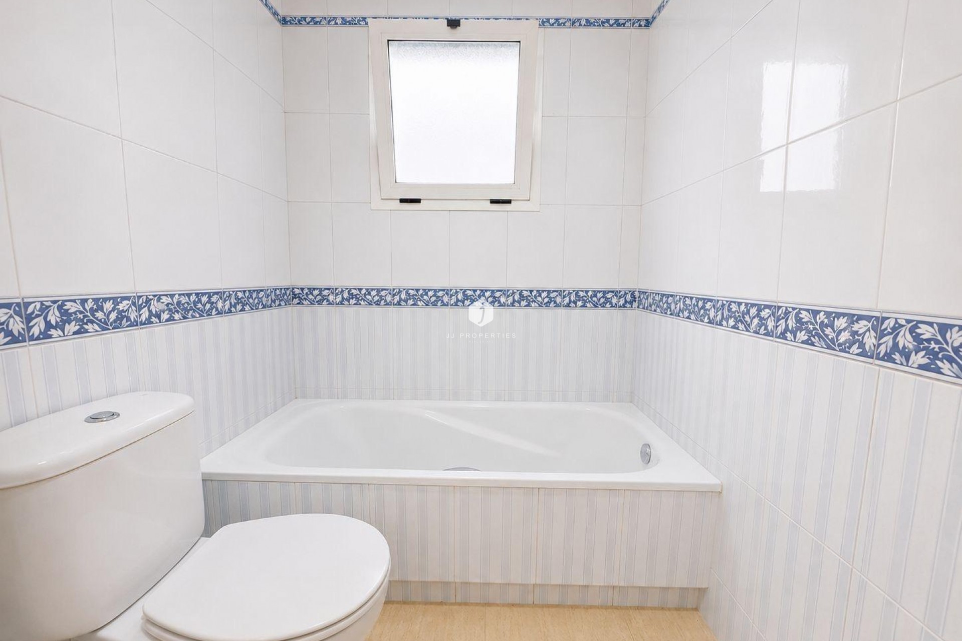 Resale - Apartment / flat -
Torrevieja - Playa del Cura