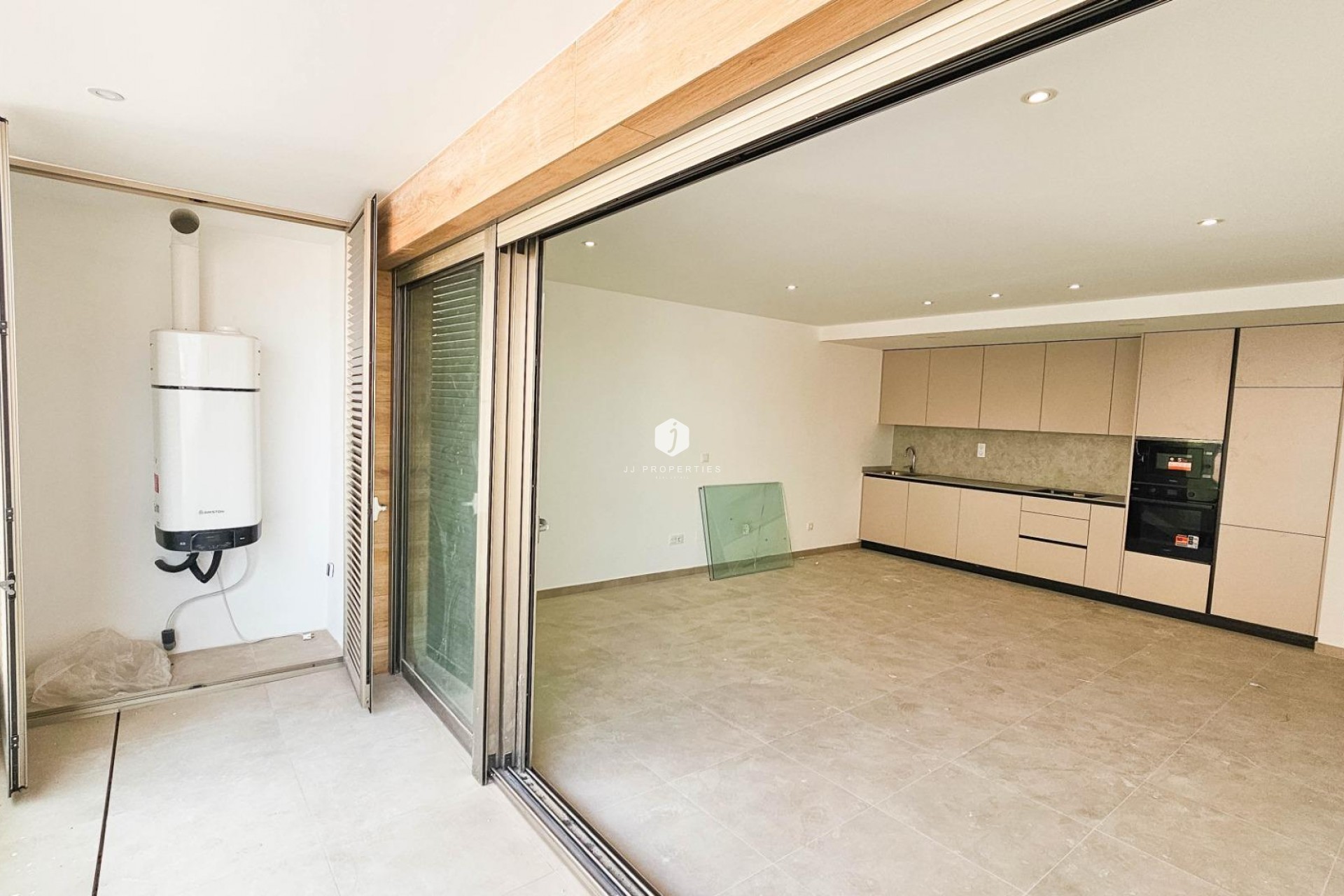 Resale - Apartment / flat -
Torrevieja - Playa del Cura