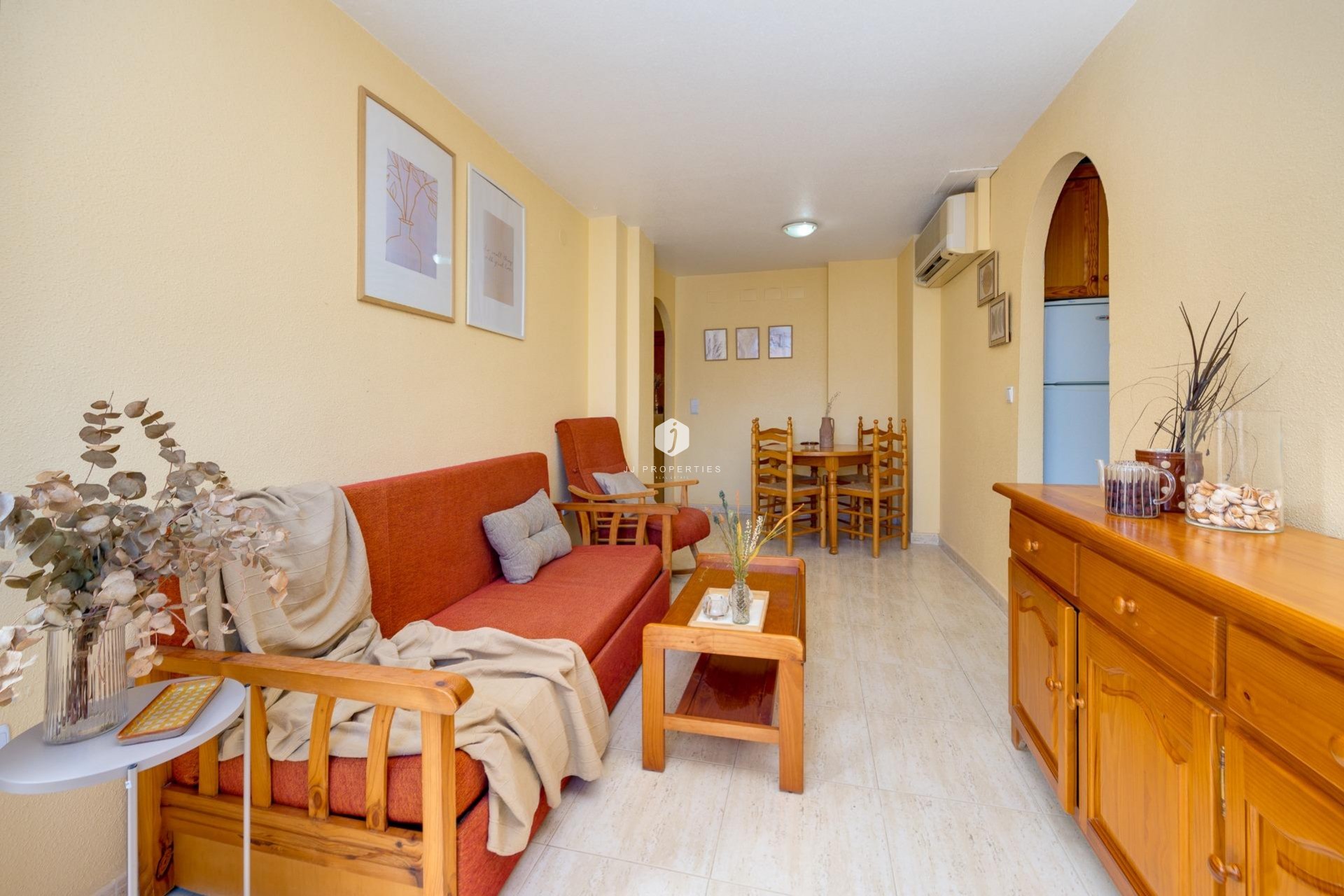 Resale - Apartment / flat -
Torrevieja - Playa del Cura