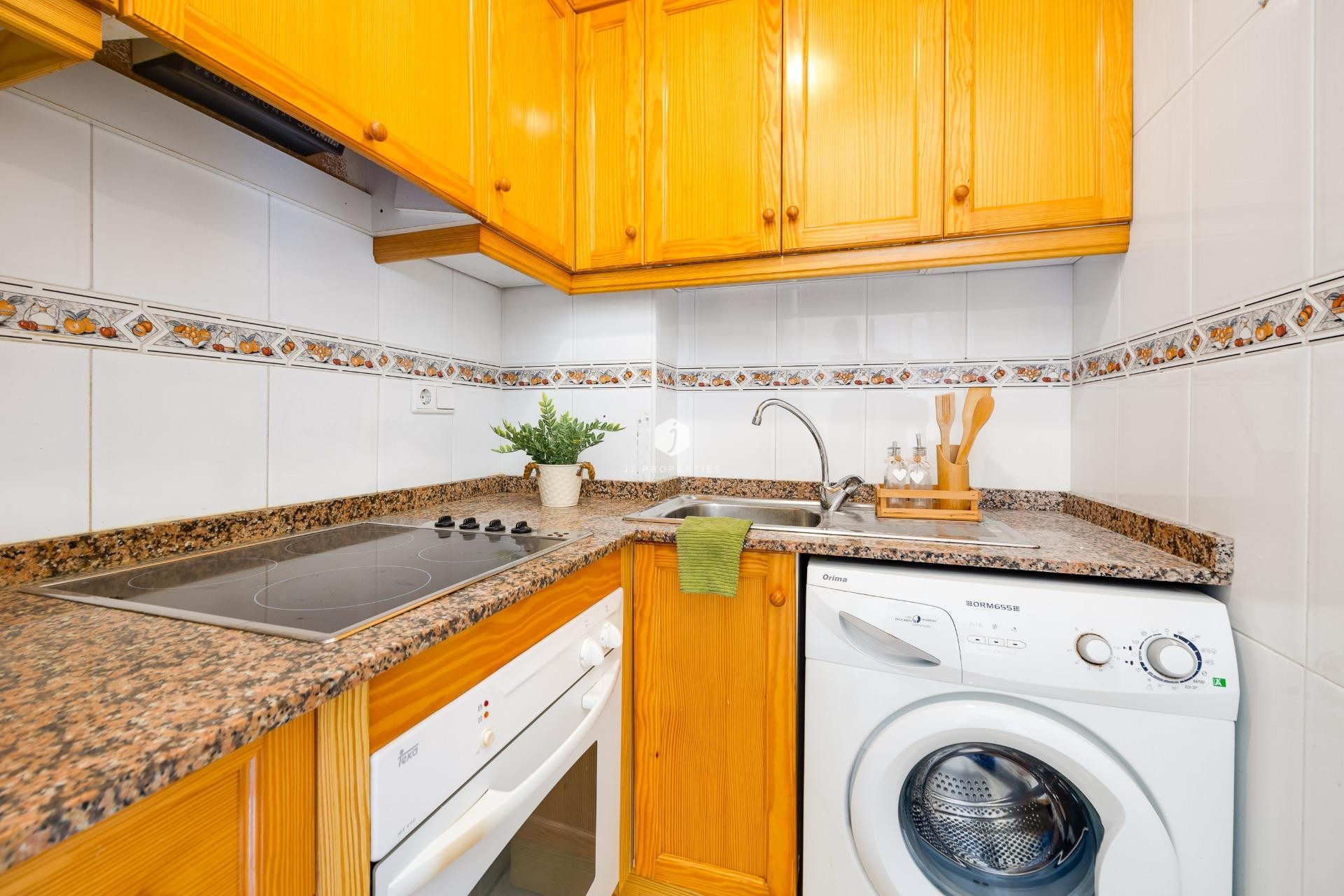 Resale - Apartment / flat -
Torrevieja - Playa del Cura