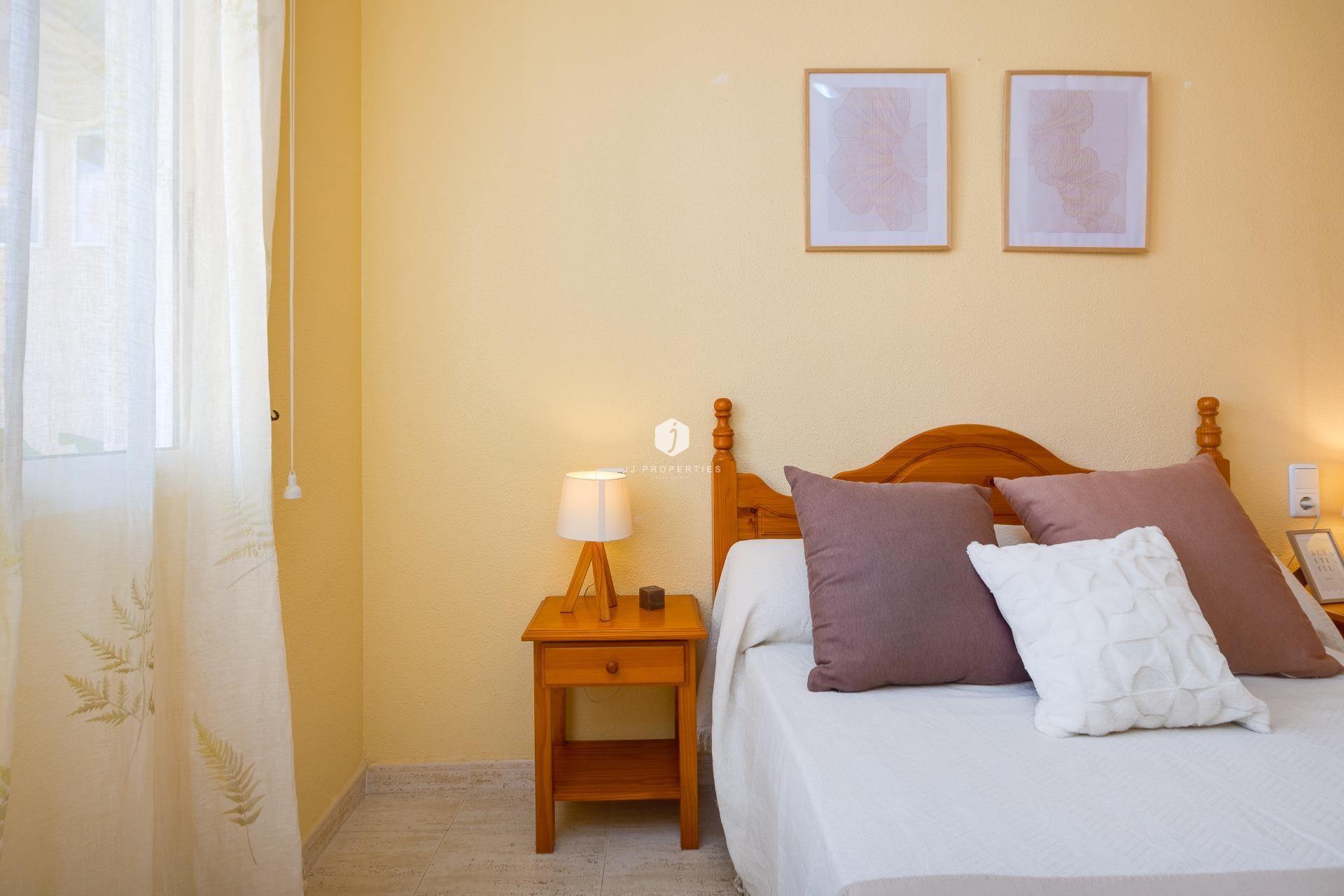 Resale - Apartment / flat -
Torrevieja - Playa del Cura