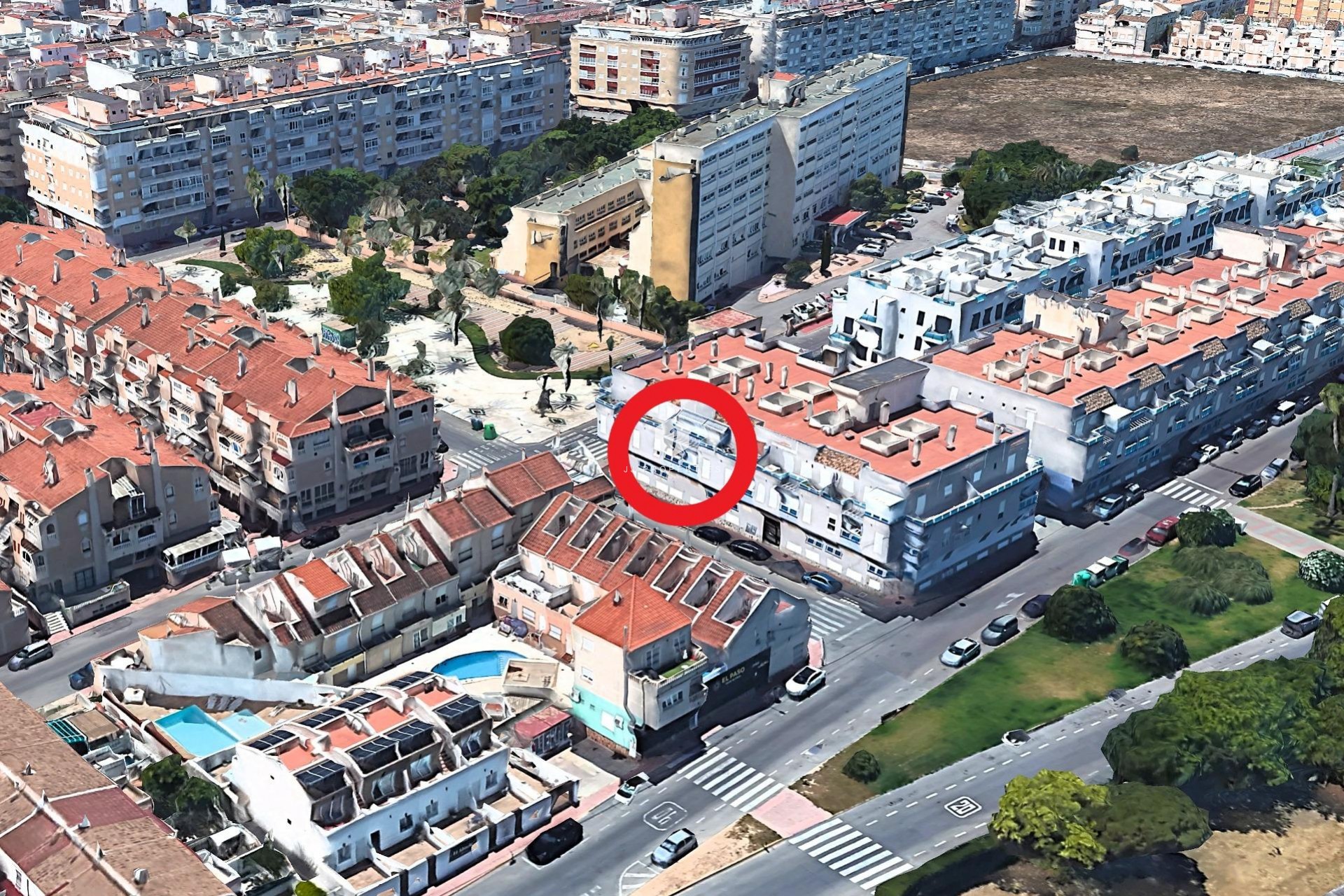 Resale - Apartment / flat -
Torrevieja - Playa del Cura