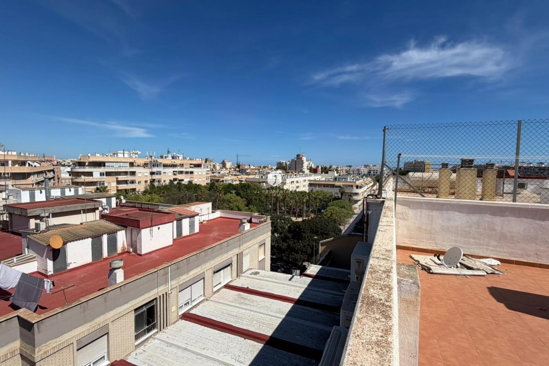 Resale - Apartment / flat -
Torrevieja - Playa del Cura