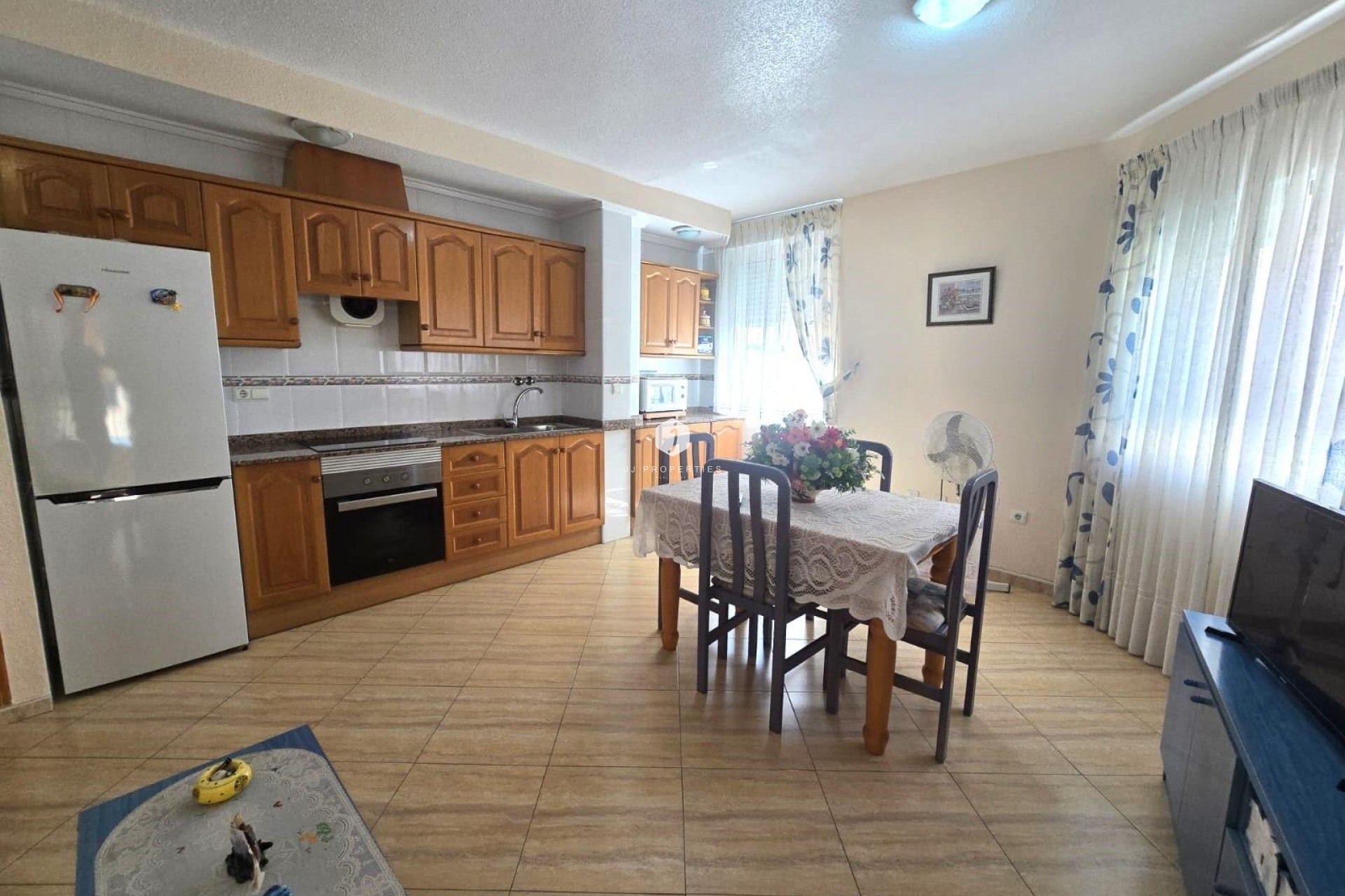 Resale - Apartment / flat -
Torrevieja - Playa del Cura