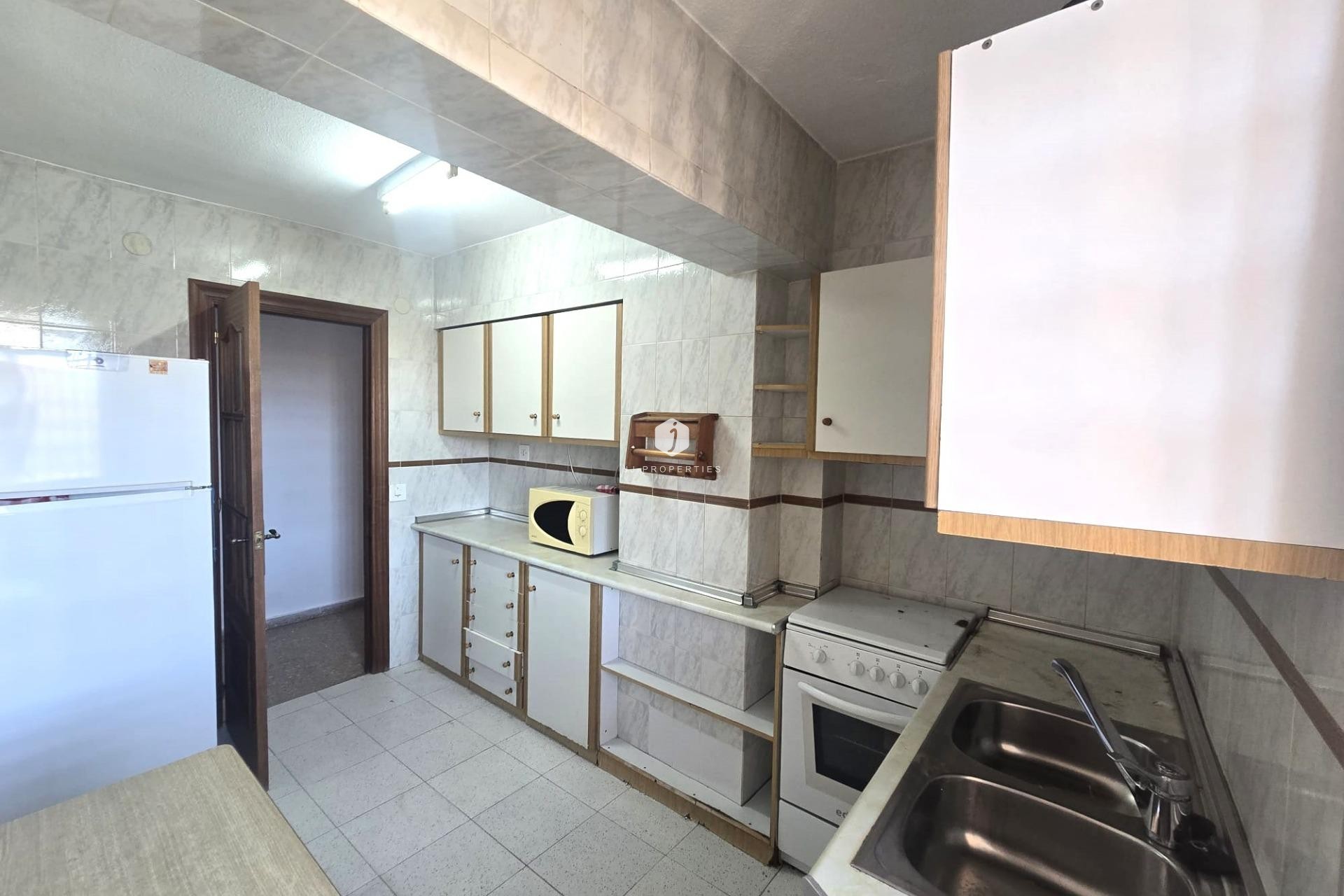 Resale - Apartment / flat -
Torrevieja - Puerto Deportivo Marina Salinas