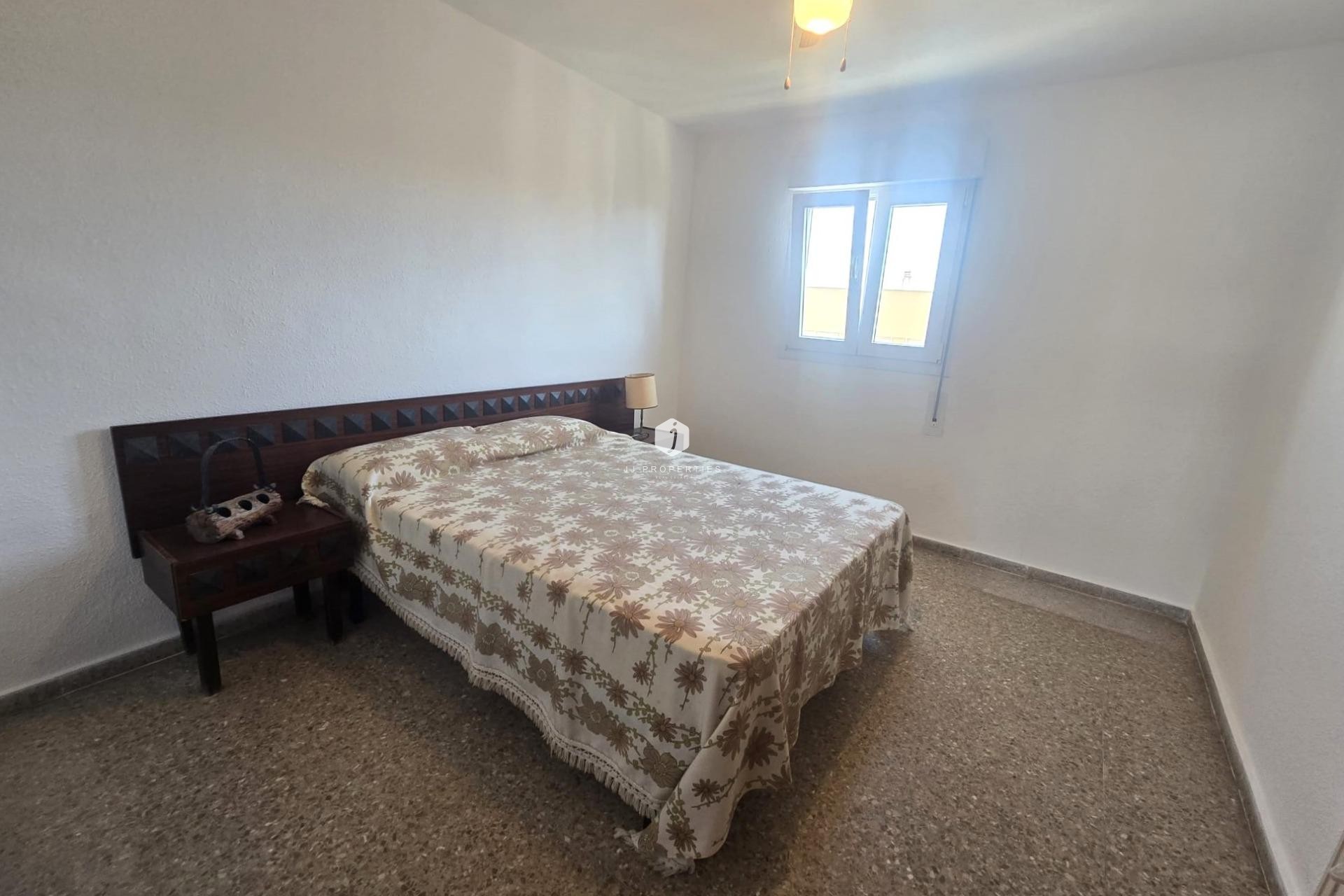 Resale - Apartment / flat -
Torrevieja - Puerto Deportivo Marina Salinas