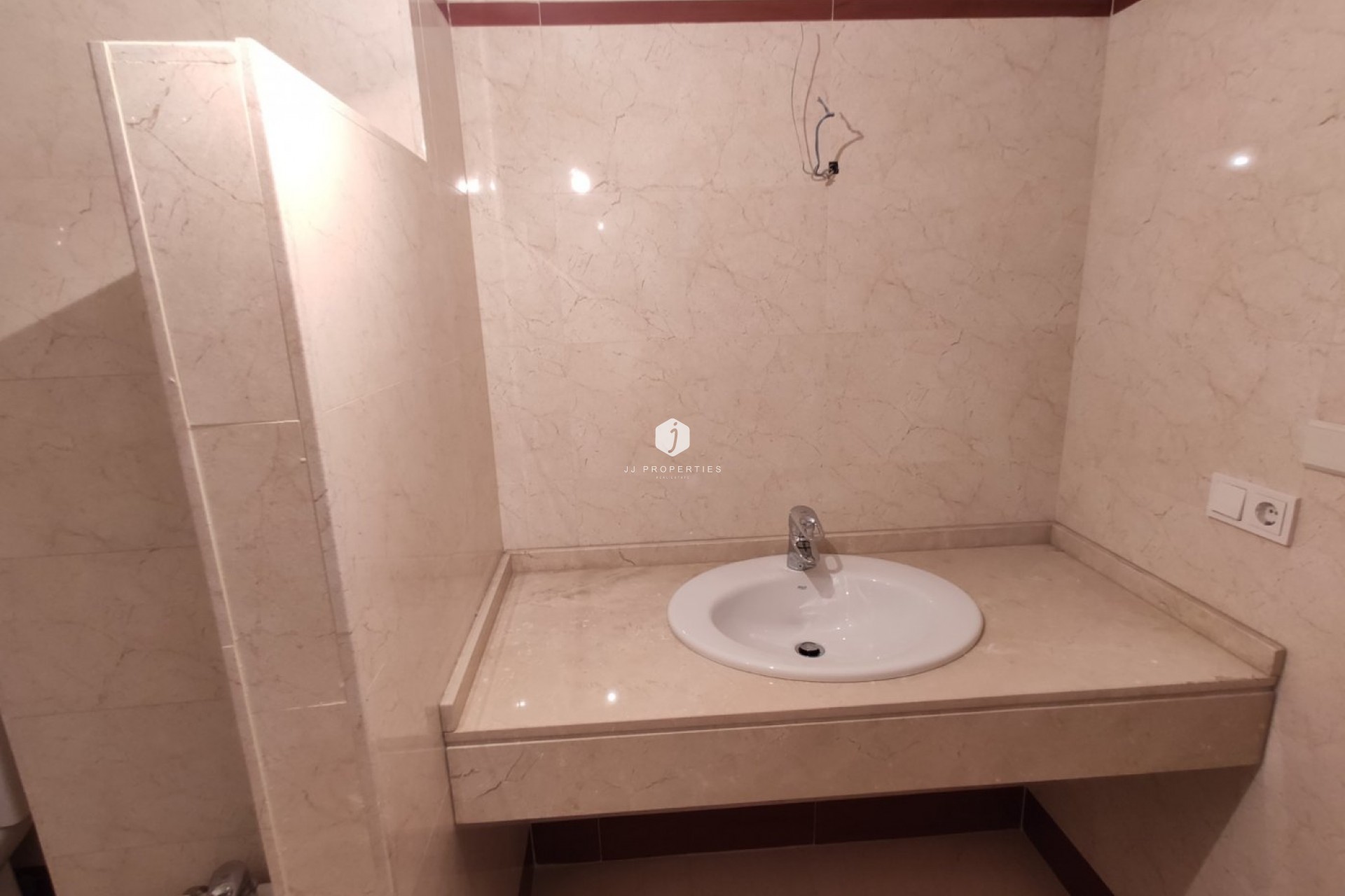 Resale - Apartment / flat -
Torrevieja - Puerto