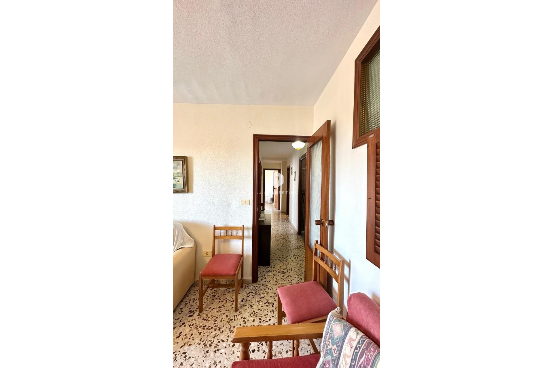 Resale - Apartment / flat -
Torrevieja - Punta prima