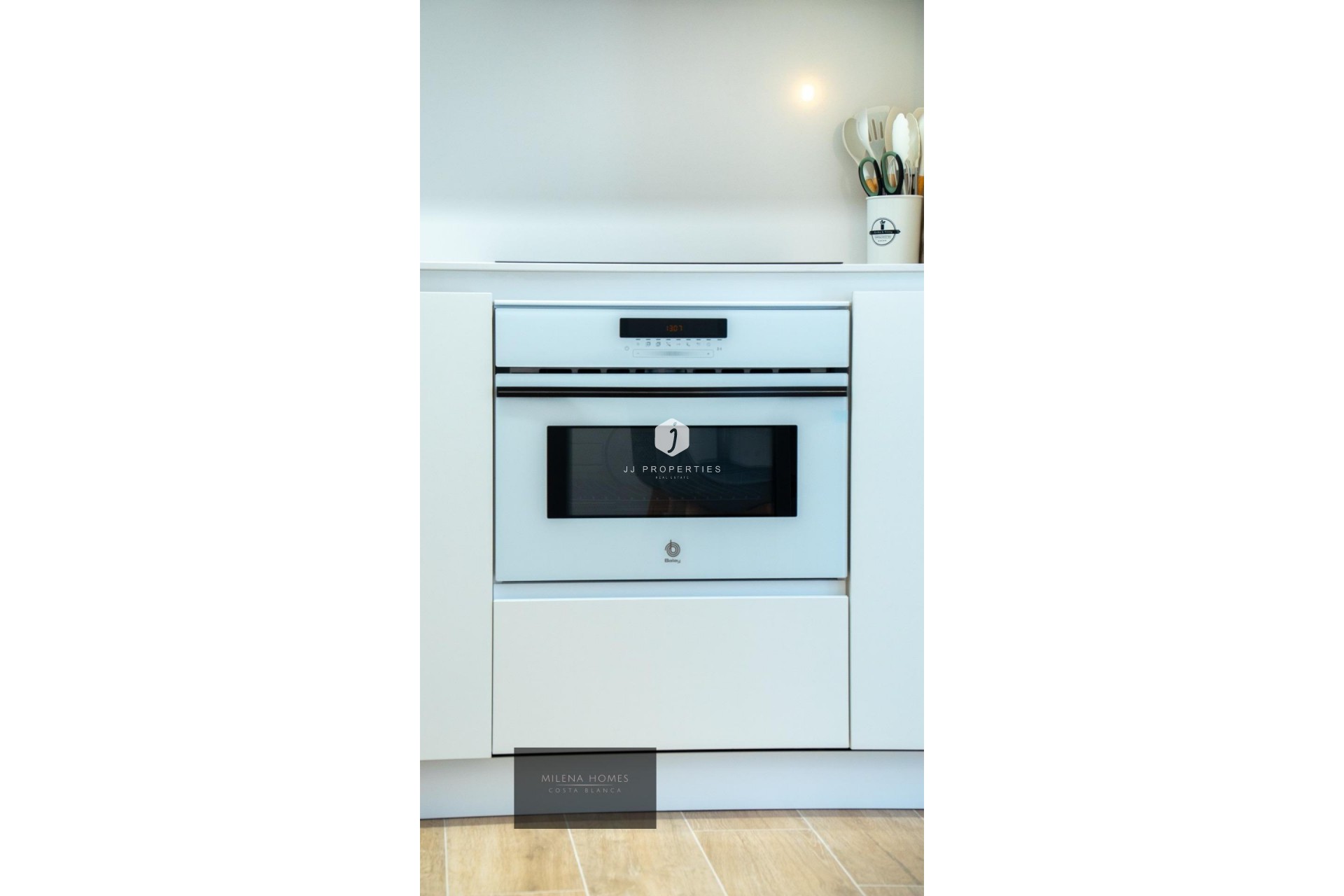 Resale - Apartment / flat -
Torrevieja - Punta prima