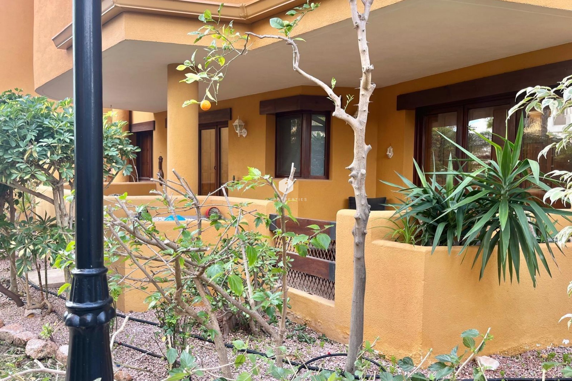 Resale - Apartment / flat -
Torrevieja - Punta prima