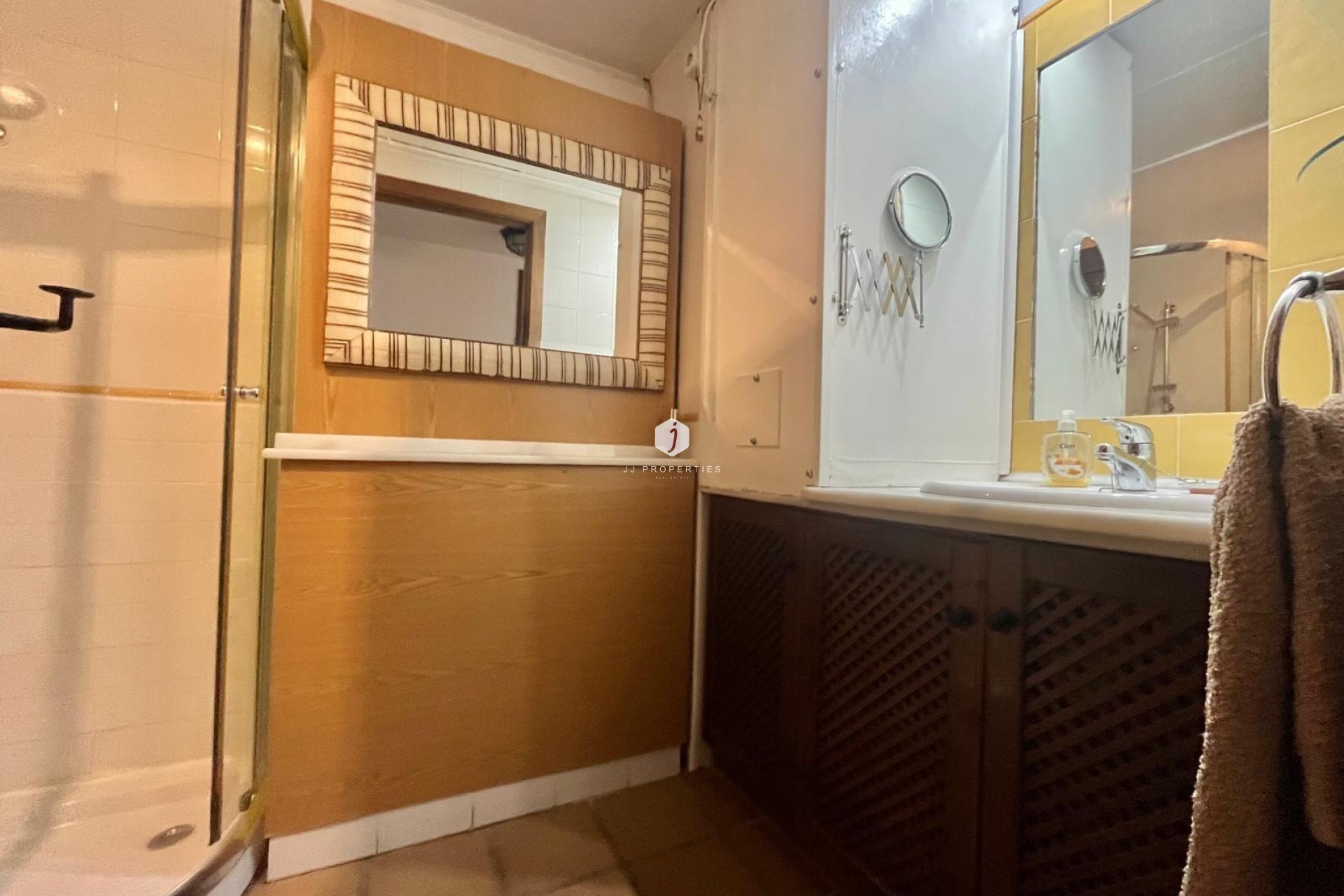Resale - Apartment / flat -
Torrevieja - Punta prima