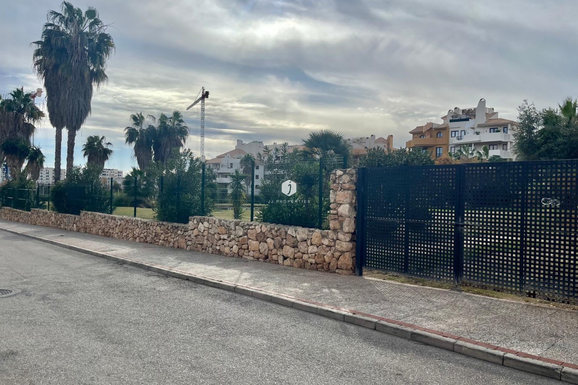 Resale - Apartment / flat -
Torrevieja - Punta prima