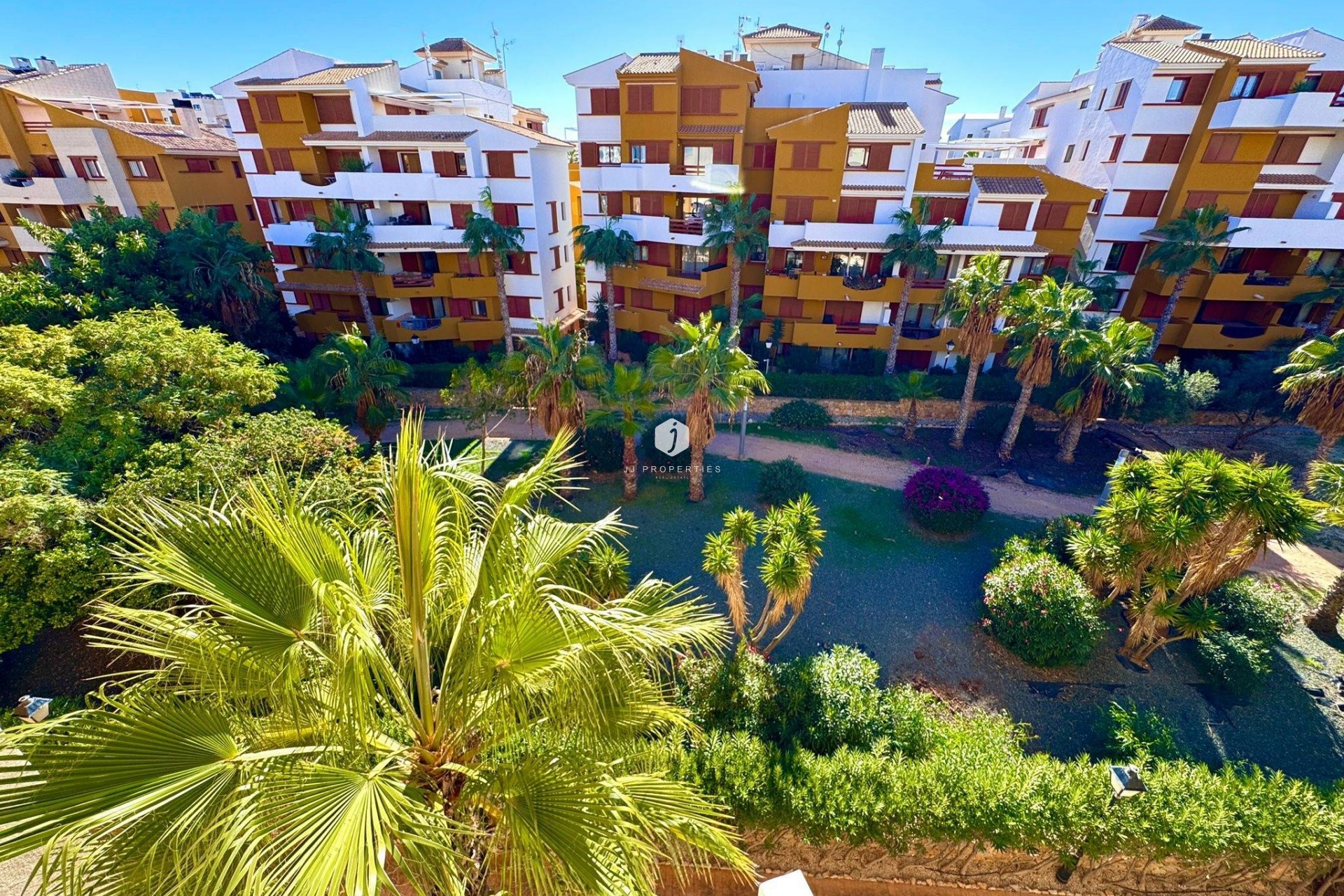 Resale - Apartment / flat -
Torrevieja - Punta prima