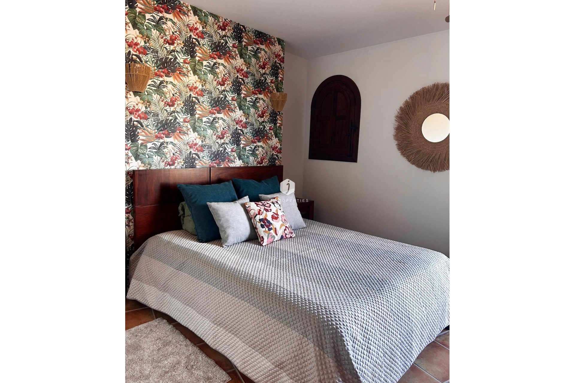 Resale - Apartment / flat -
Torrevieja - Punta prima